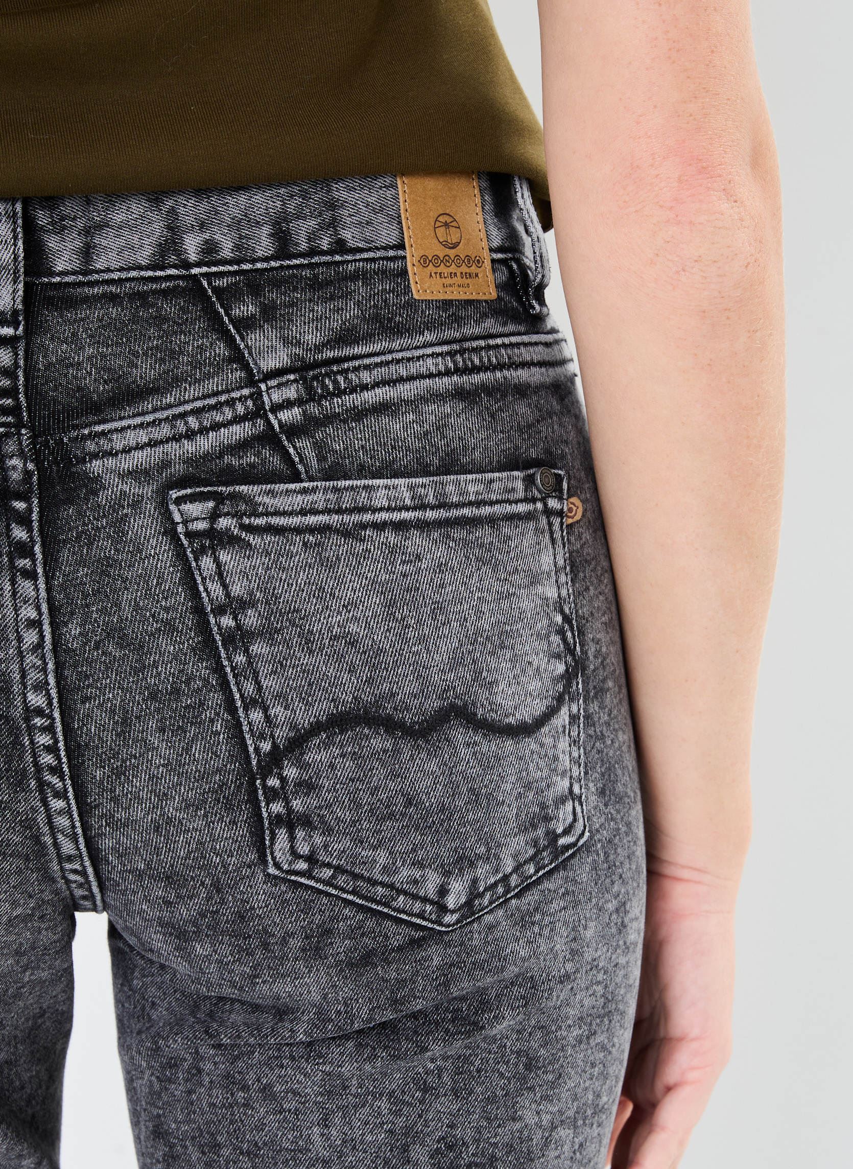 Rechte jeans / Straight Leg Jeans PARIS-MAELA dames grijs Bonobo Rechte jeans / Straight Leg Jeans PARIS-MAELA dames grijs DENIM SNOW GREY
