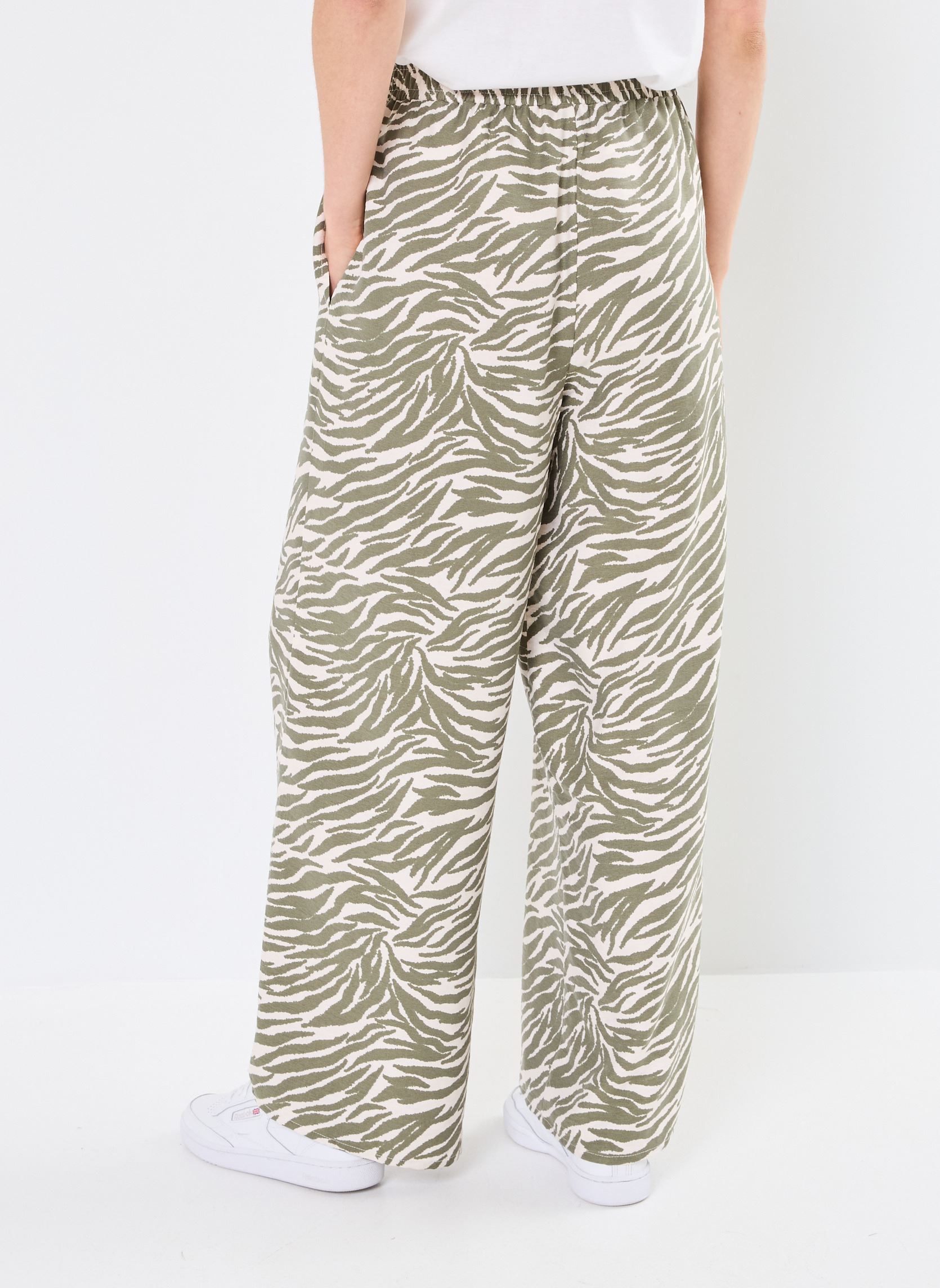 Pantalons larges PANTALON-ZEBRE femme vert MADE BY Pantalons larges PANTALON-ZEBRE femme vert IMP_ZEBRE ECRU_KAKI