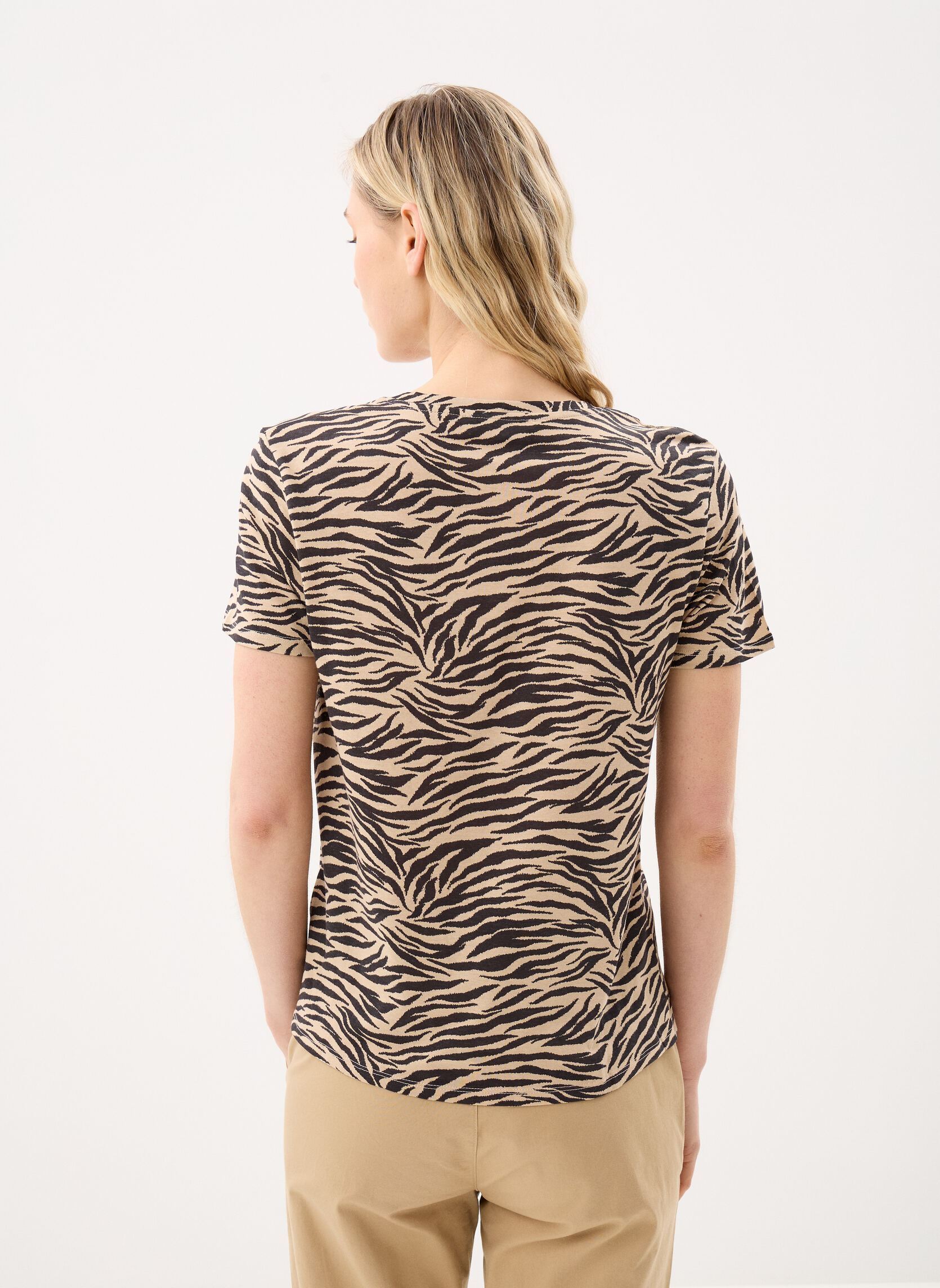 Tee-shirts manches courtes T-ZEBRE femme beige MADE BY Tee-shirts manches courtes T-ZEBRE femme beige IMP_ZEBRA_BEIGE