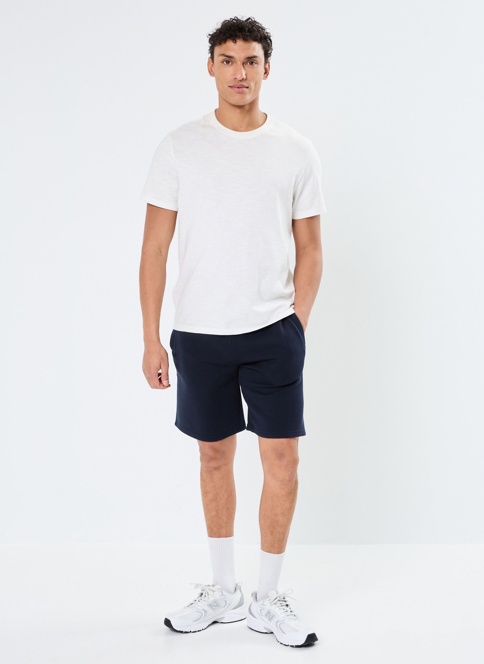 Pantaloncini da sport SHORT-JOGGING uomo blu MADE BY Pantaloncini da sport SHORT-JOGGING uomo blu BLEU MARINE