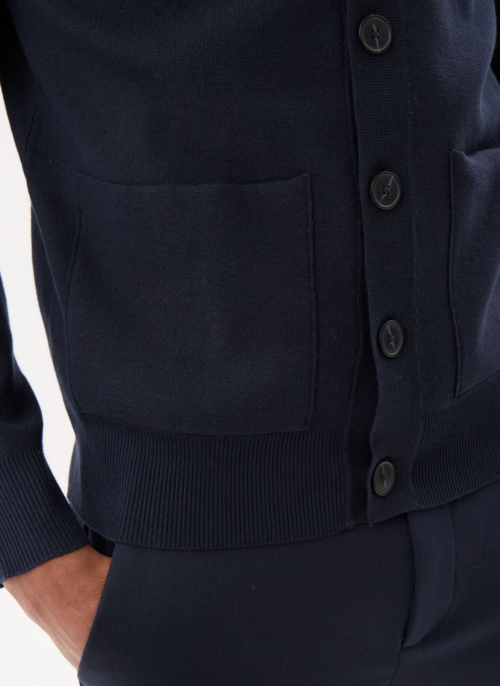 Gilets MON-CARDIGAN homme bleu Marvin&Co Gilets MON-CARDIGAN homme bleu SKY CAPTAIN