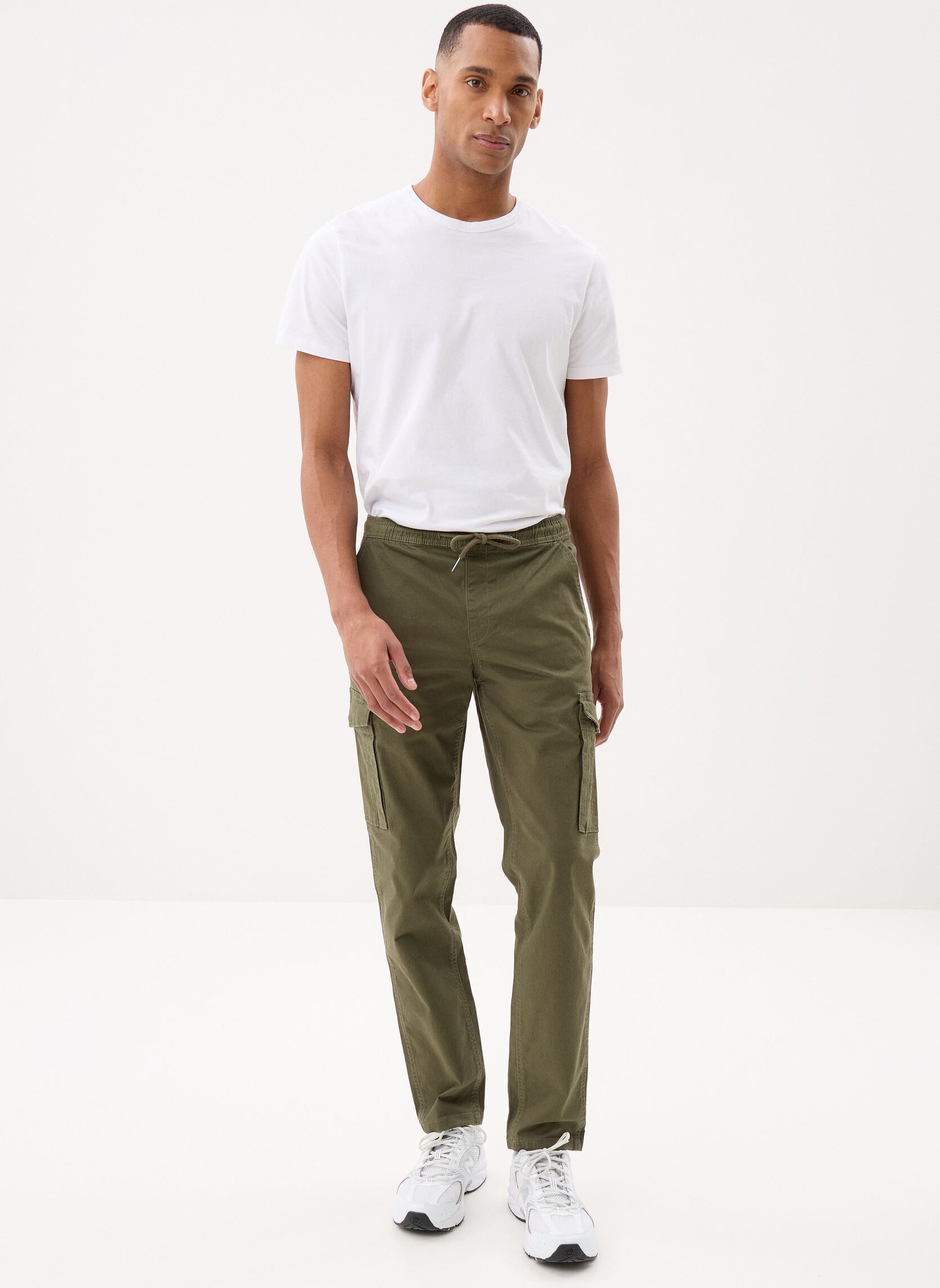 Pantalons chino PANT-CARGO homme vert MADE BY Pantalons chino PANT-CARGO homme vert GRAPE LEAF