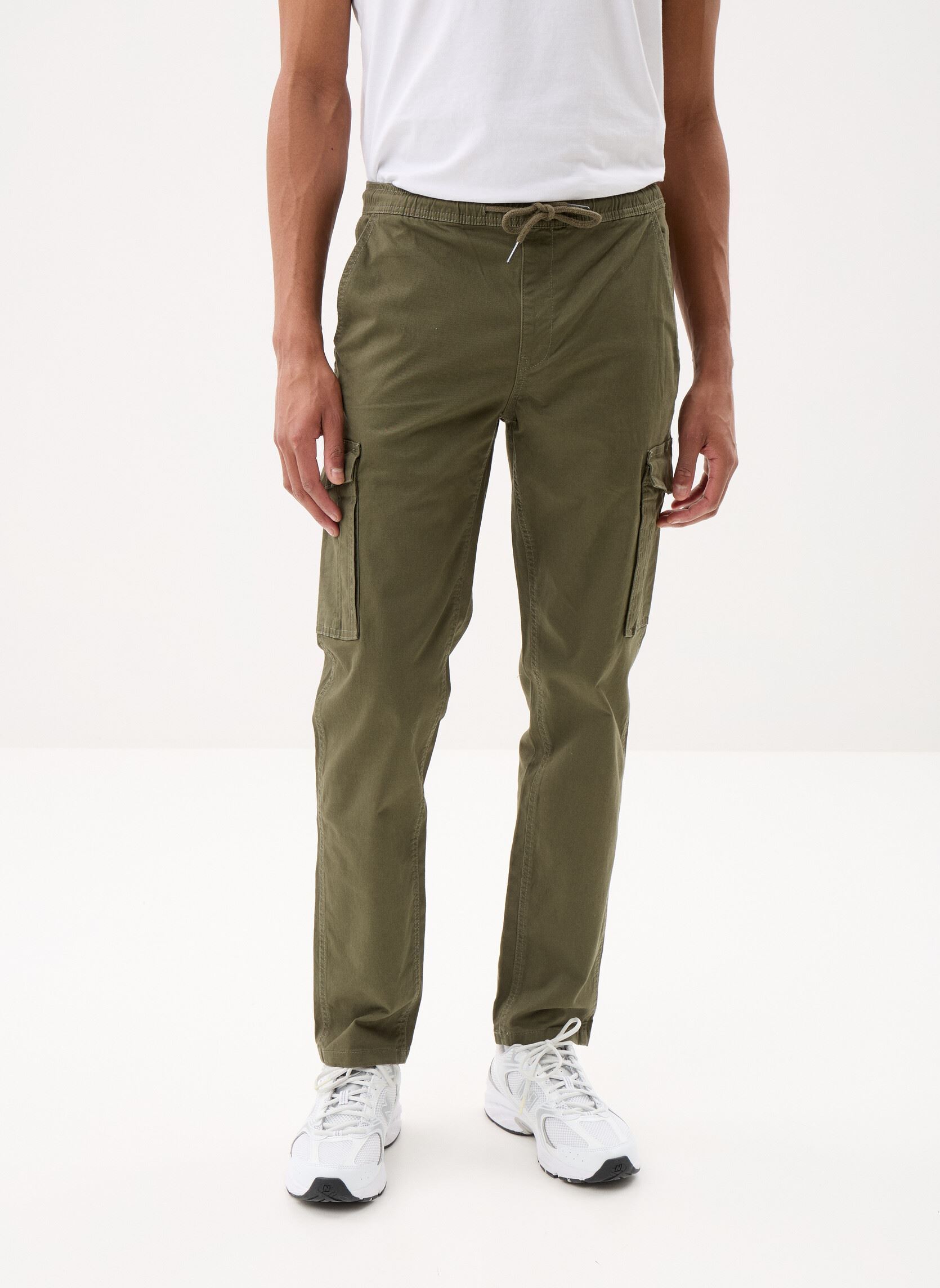 Pantalons chino PANT-CARGO homme vert MADE BY Pantalons chino PANT-CARGO homme vert GRAPE LEAF