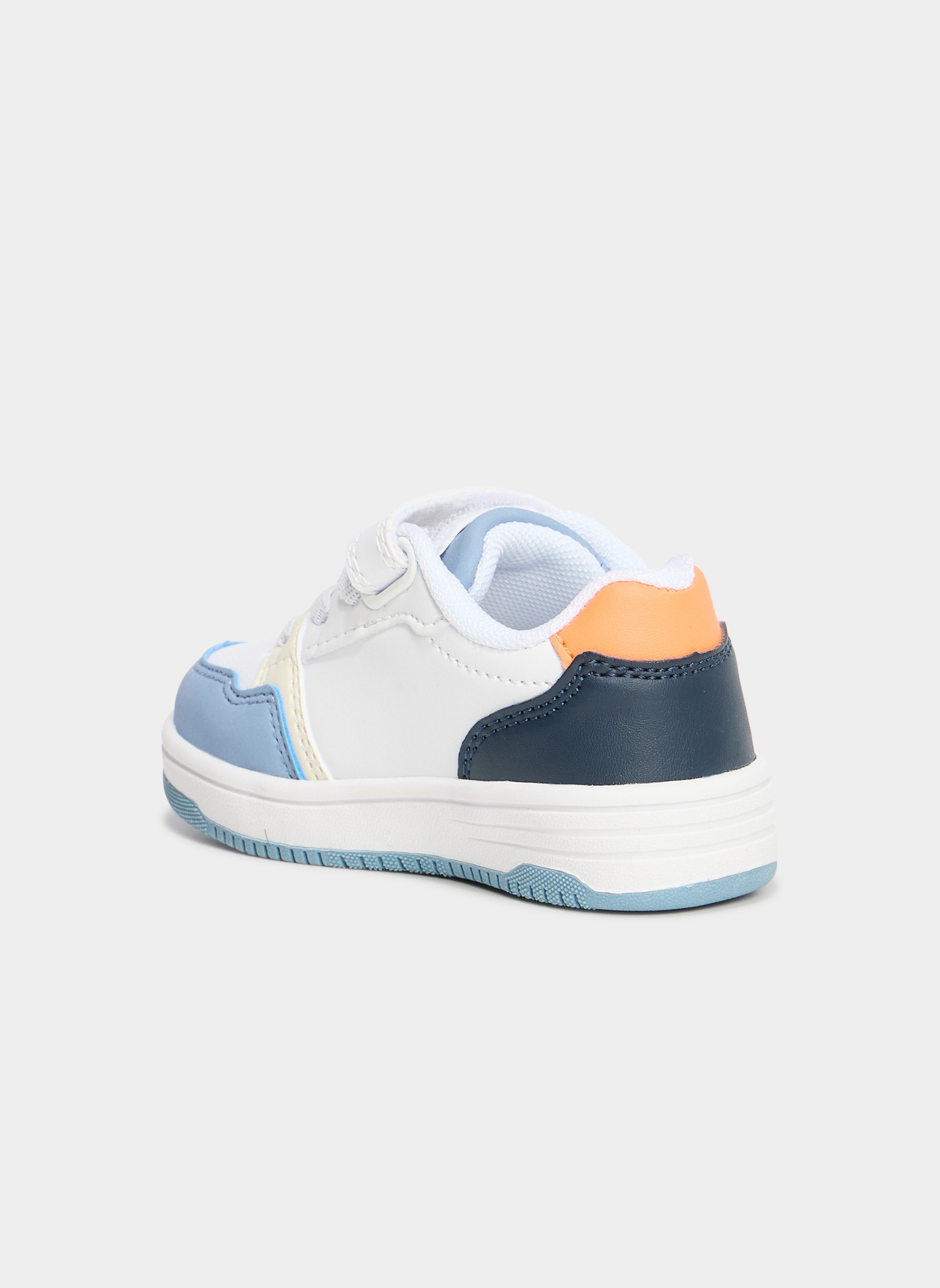Baskets basses TORMENTA_S_BBG_TO_0_241 garçon multicolore CREEKS Baskets basses TORMENTA_S_BBG_TO_0_241 garçon multicolore Multicouleur