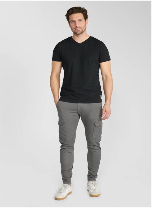Le temps des cerises Pantalons droits Pantalon carotte KOGE Grey homme gris