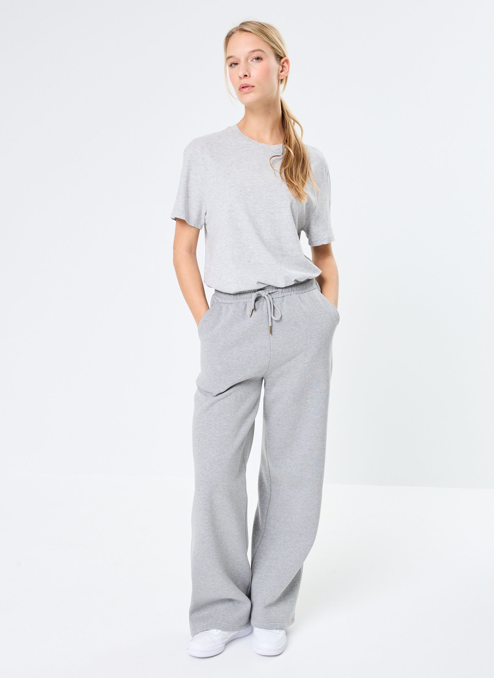 Trainingsbroeken Petra dames grijs La Petite Etoile Trainingsbroeken Petra dames grijs Gris