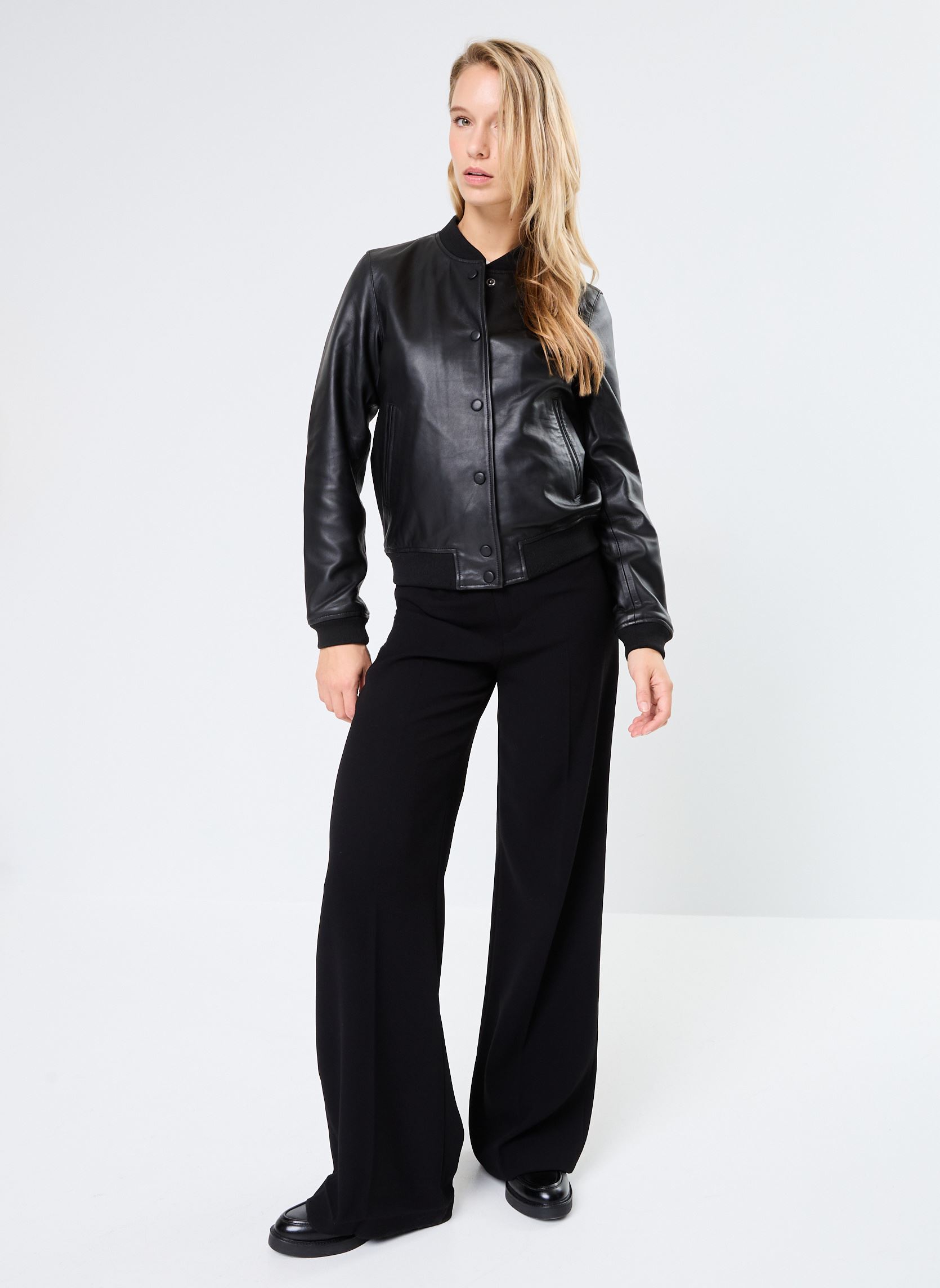 Vestes en cuir Volene femme noir La Petite Etoile Vestes en cuir Volene femme noir Noir