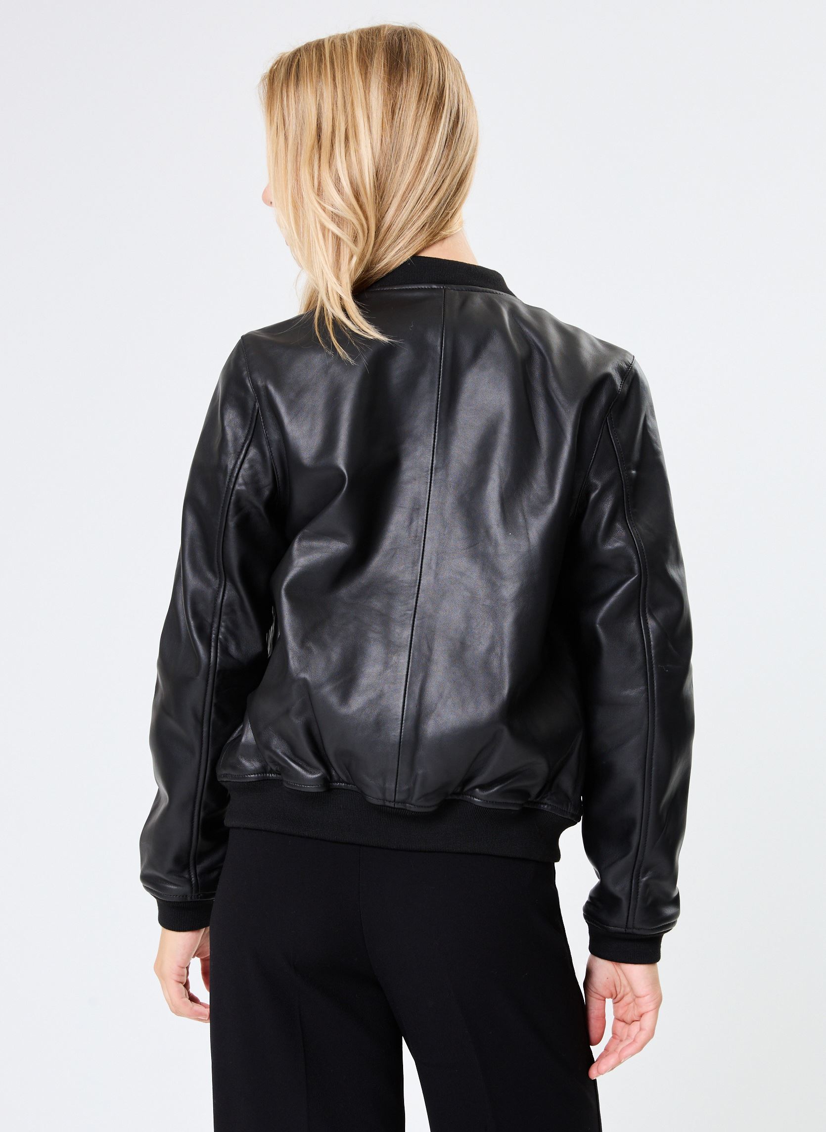 Vestes en cuir Volene femme noir La Petite Etoile Vestes en cuir Volene femme noir Noir