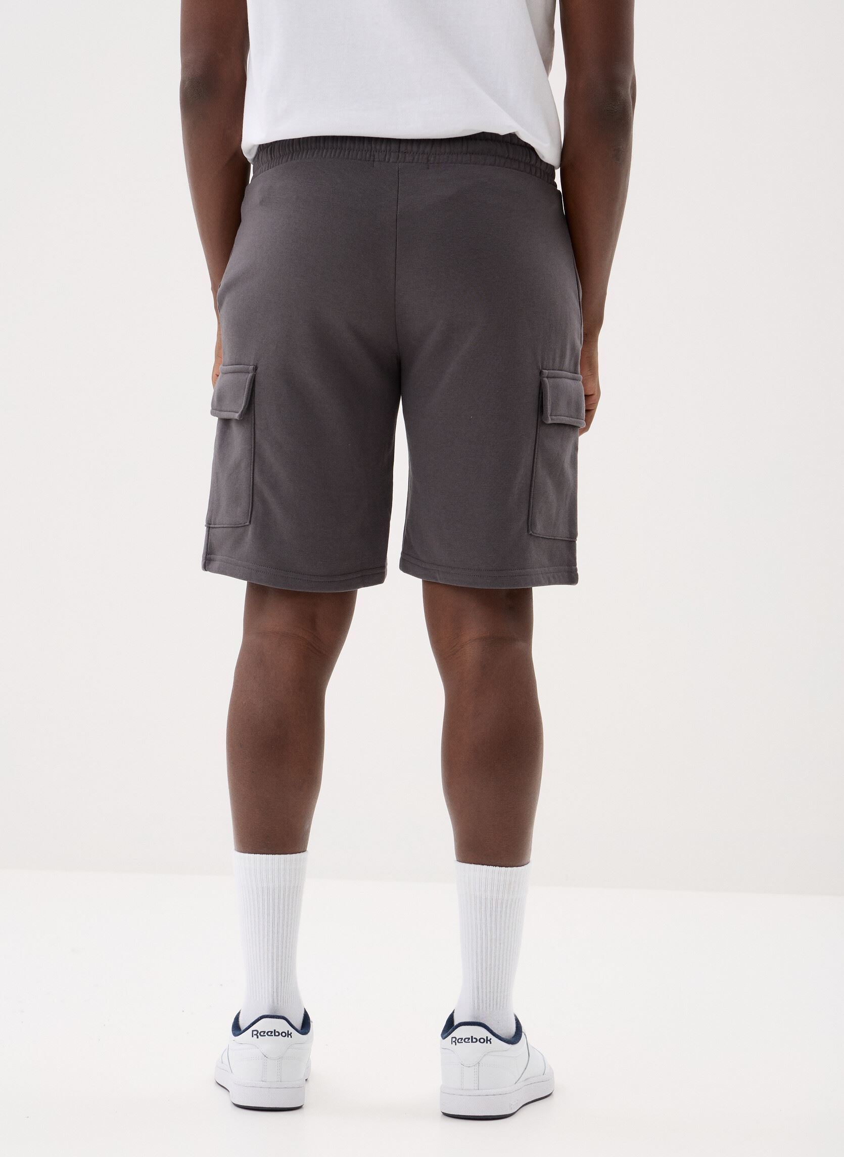 Shorts SHORT-JOGGING-CARGO heren grijs MADE BY Shorts SHORT-JOGGING-CARGO heren grijs FORGED IRON