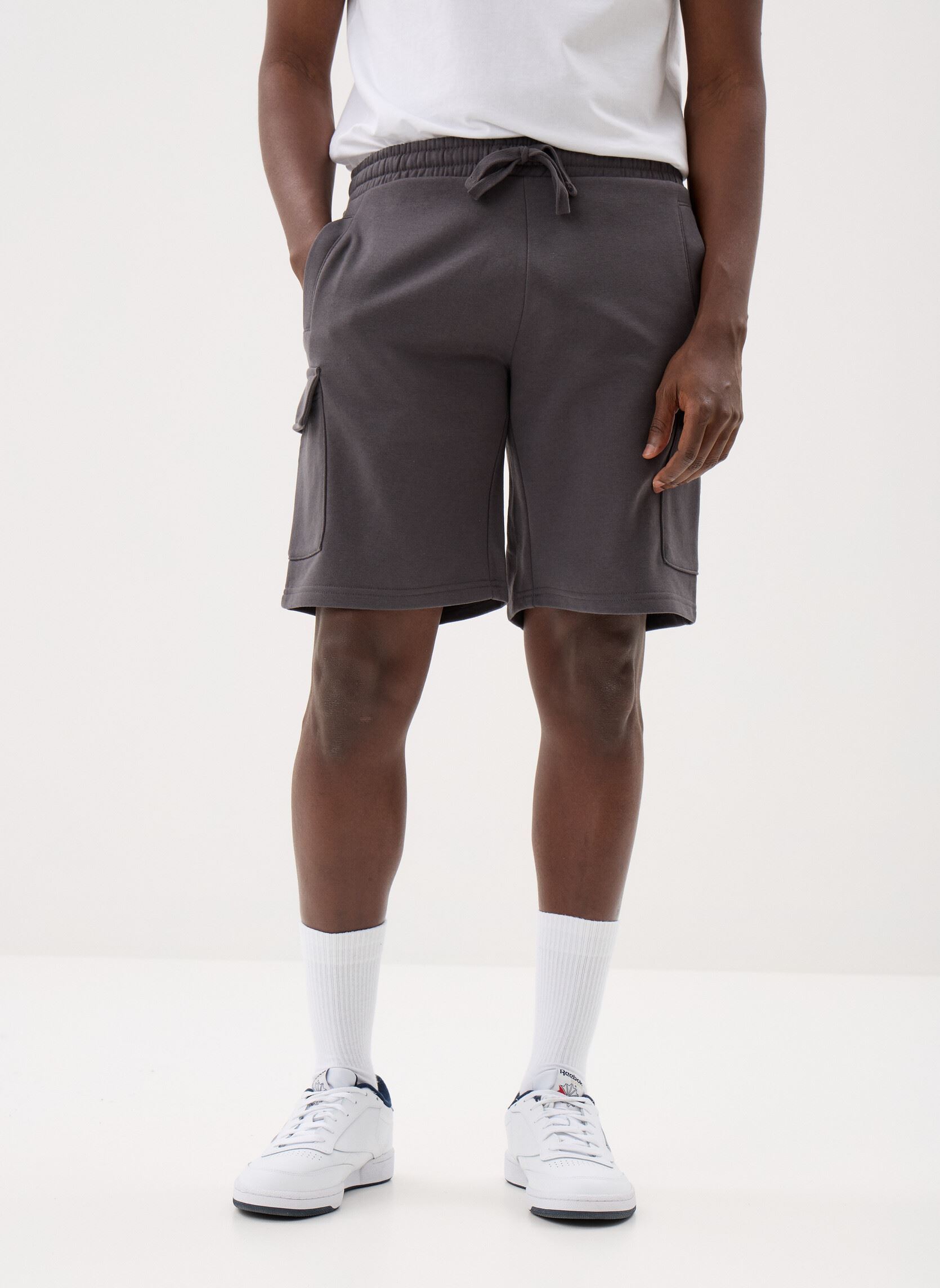 Shorts SHORT-JOGGING-CARGO heren grijs MADE BY Shorts SHORT-JOGGING-CARGO heren grijs FORGED IRON