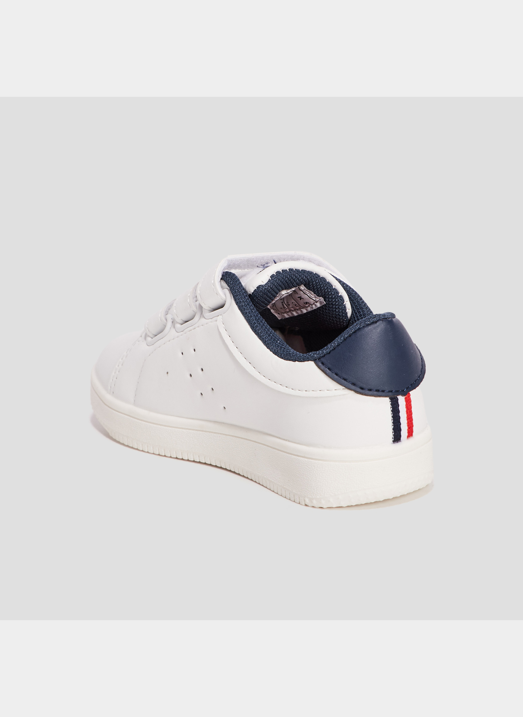 Baskets basses TRISTAN_S_MG_TB_212 garçon blanc CREEKS Baskets basses TRISTAN_S_MG_TB_212 garçon blanc Blanc
