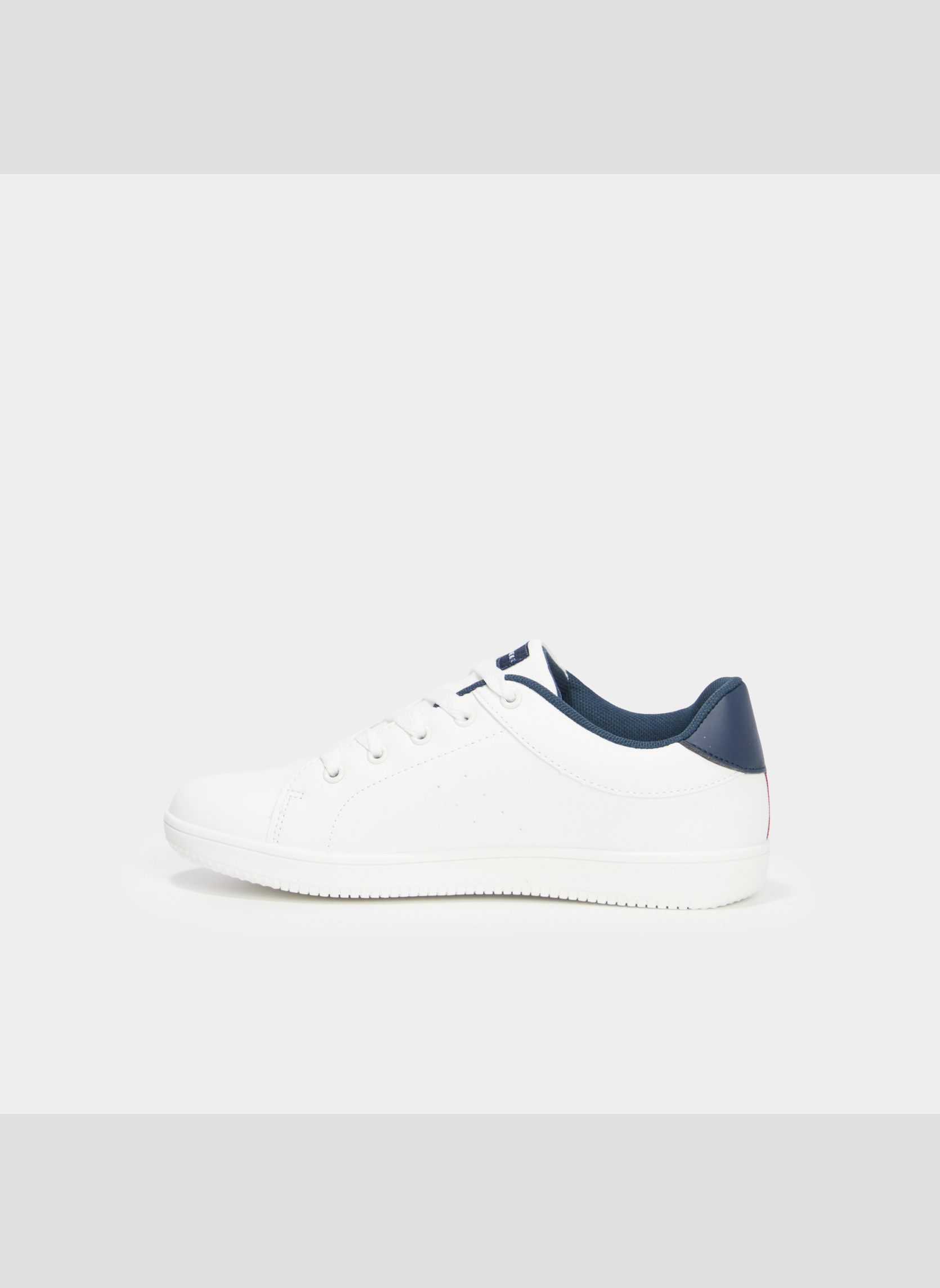 Baskets basses TRISTANL_S_JG_TB_212 garçon blanc CREEKS Baskets basses TRISTANL_S_JG_TB_212 garçon blanc Blanc