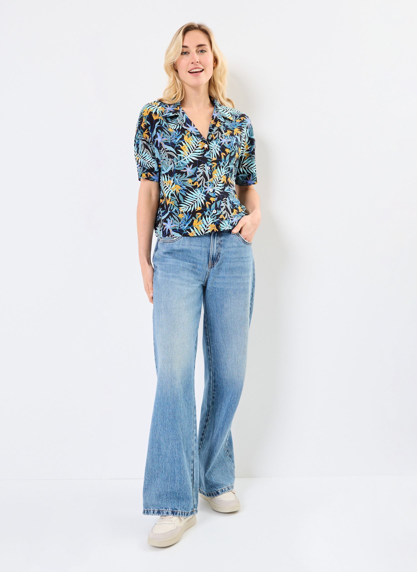 Chemises manches courtes CHEMISE-PALMIER femme multicolore MADE BY Chemises manches courtes CHEMISE-PALMIER femme multicolore IMP_PALME MULTICO_NOIR