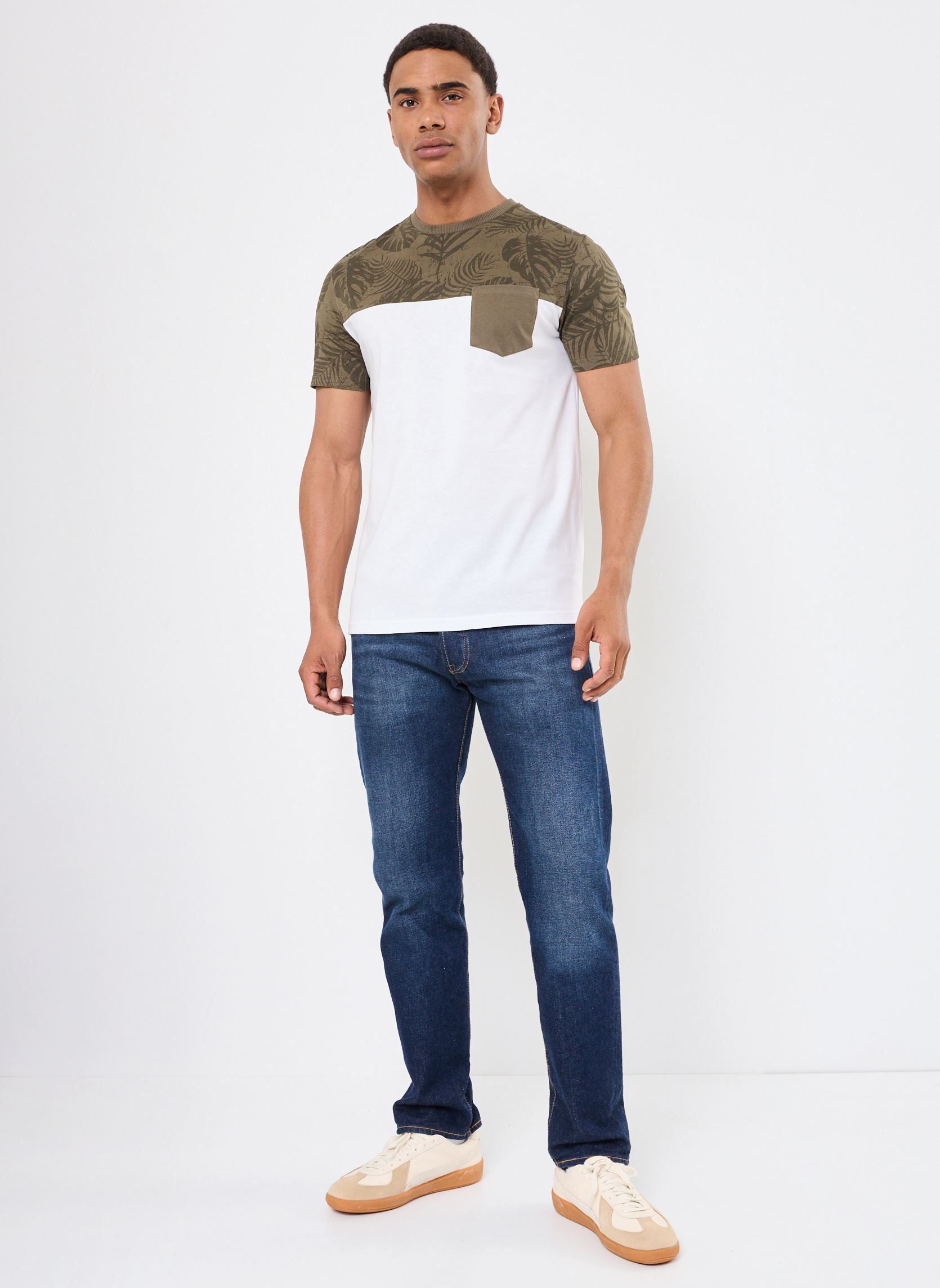 Tee-shirts manches courtes T-SHIRT BICO homme vert MADE BY Tee-shirts manches courtes T-SHIRT BICO homme vert GRAPE LEAF