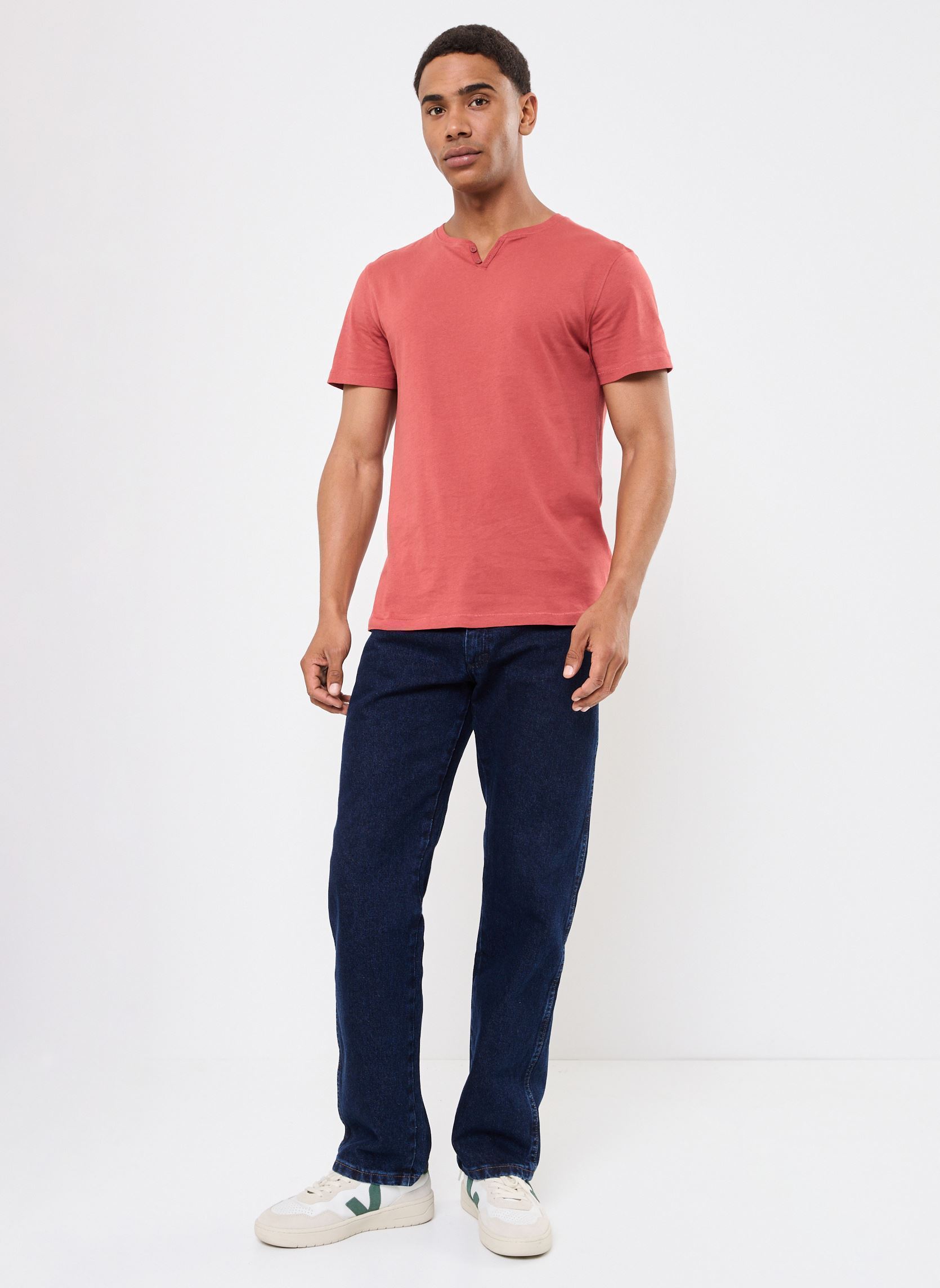 Tee-shirts manches courtes T-SHIRT TUNISIEN homme rouge MADE BY Tee-shirts manches courtes T-SHIRT TUNISIEN homme rouge Cowhide