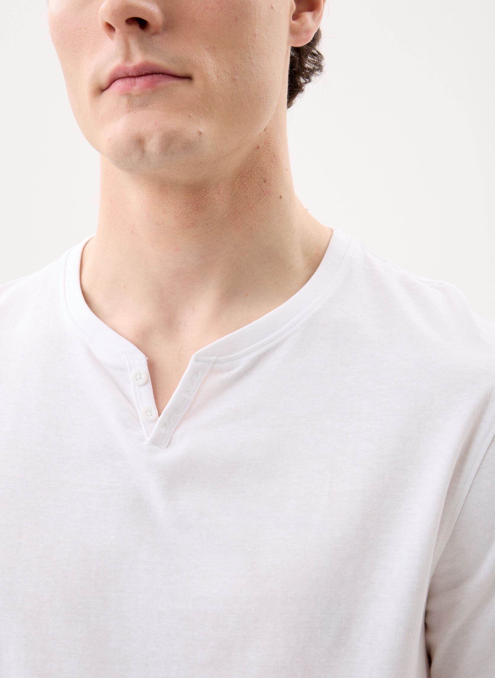 Tee-shirts manches courtes T-SHIRT TUNISIEN homme blanc MADE BY Tee-shirts manches courtes T-SHIRT TUNISIEN homme blanc Z*BLANC