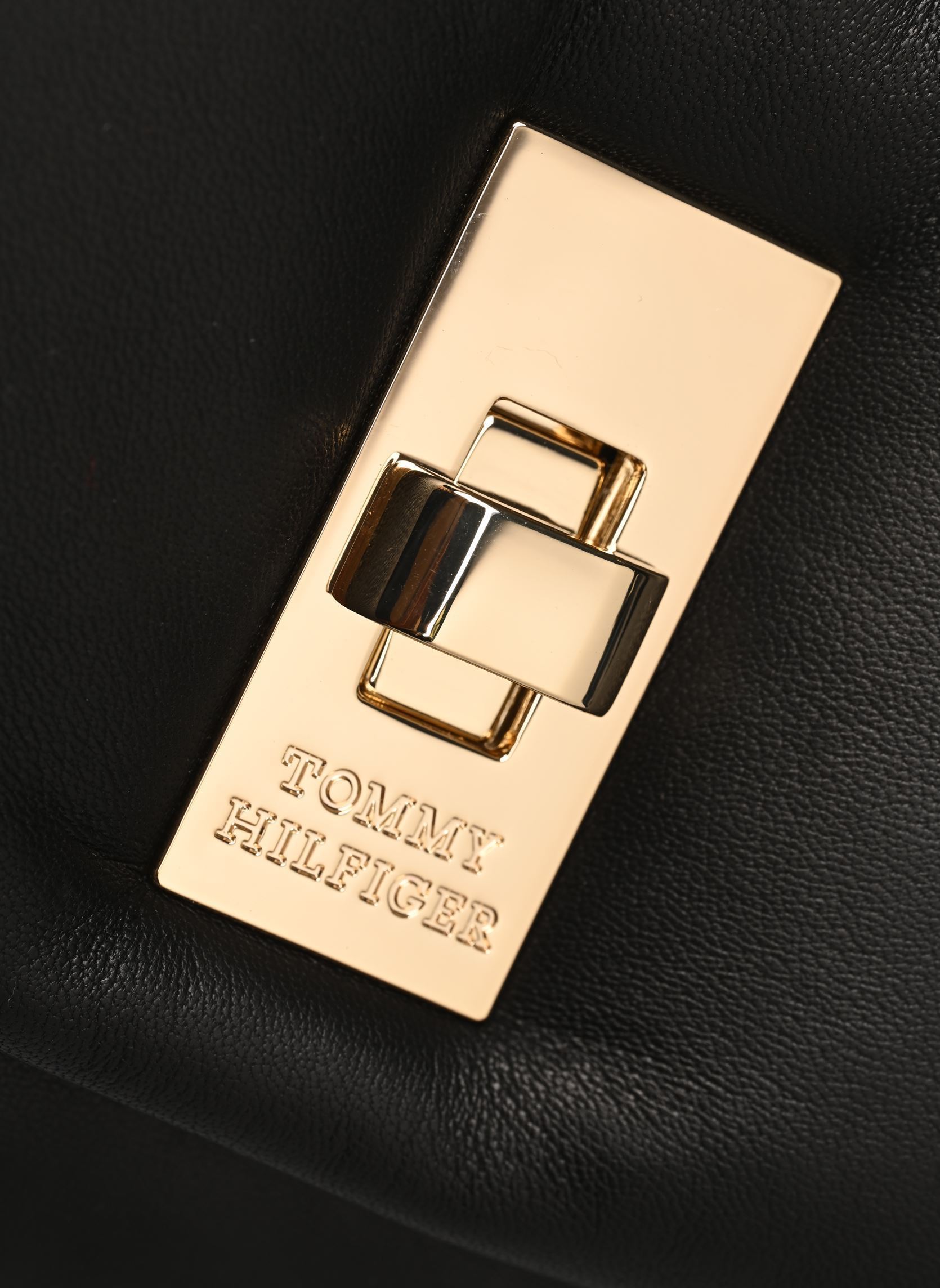 Handtassen Soft Leather Conv. C dames zwart Tommy Hilfiger Handtassen Soft Leather Conv. C dames zwart BLACK
