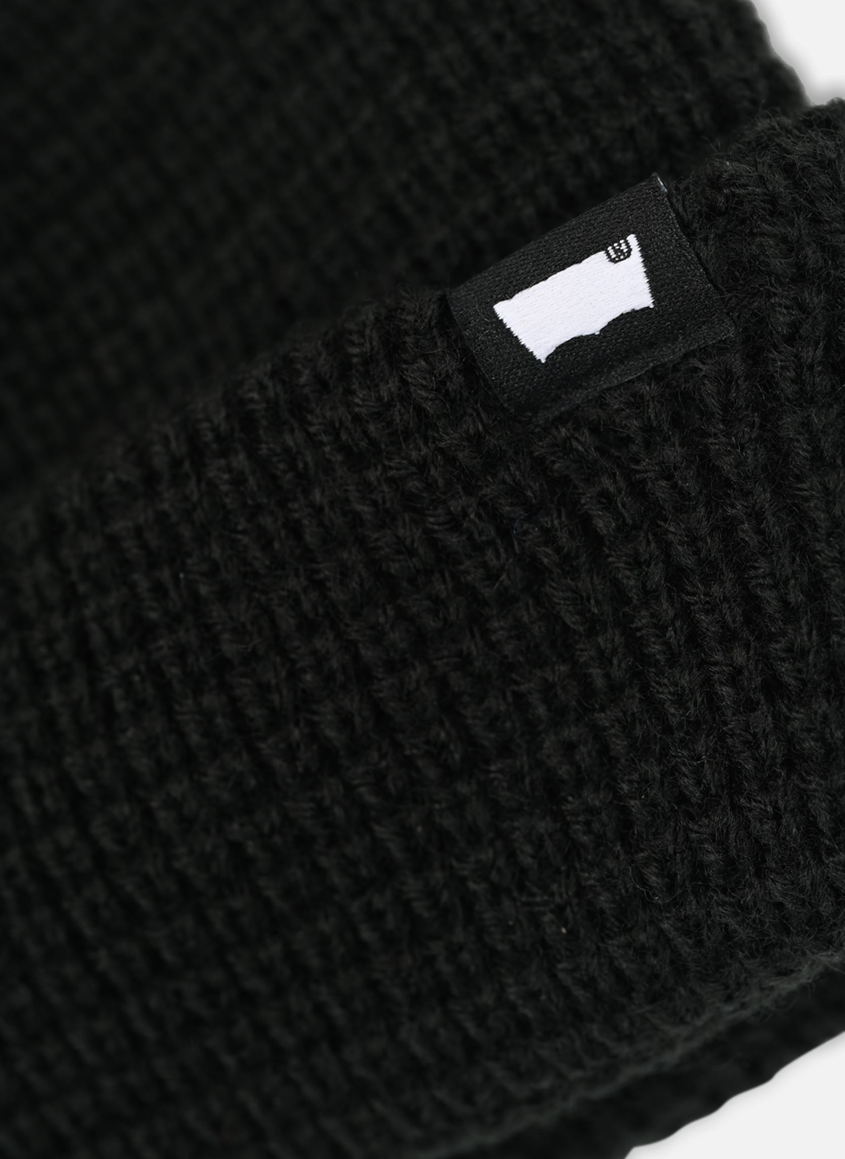 Bonnets ROLLER CROP BEANIE femme noir Levi's Bonnets ROLLER CROP BEANIE femme noir Regular Black