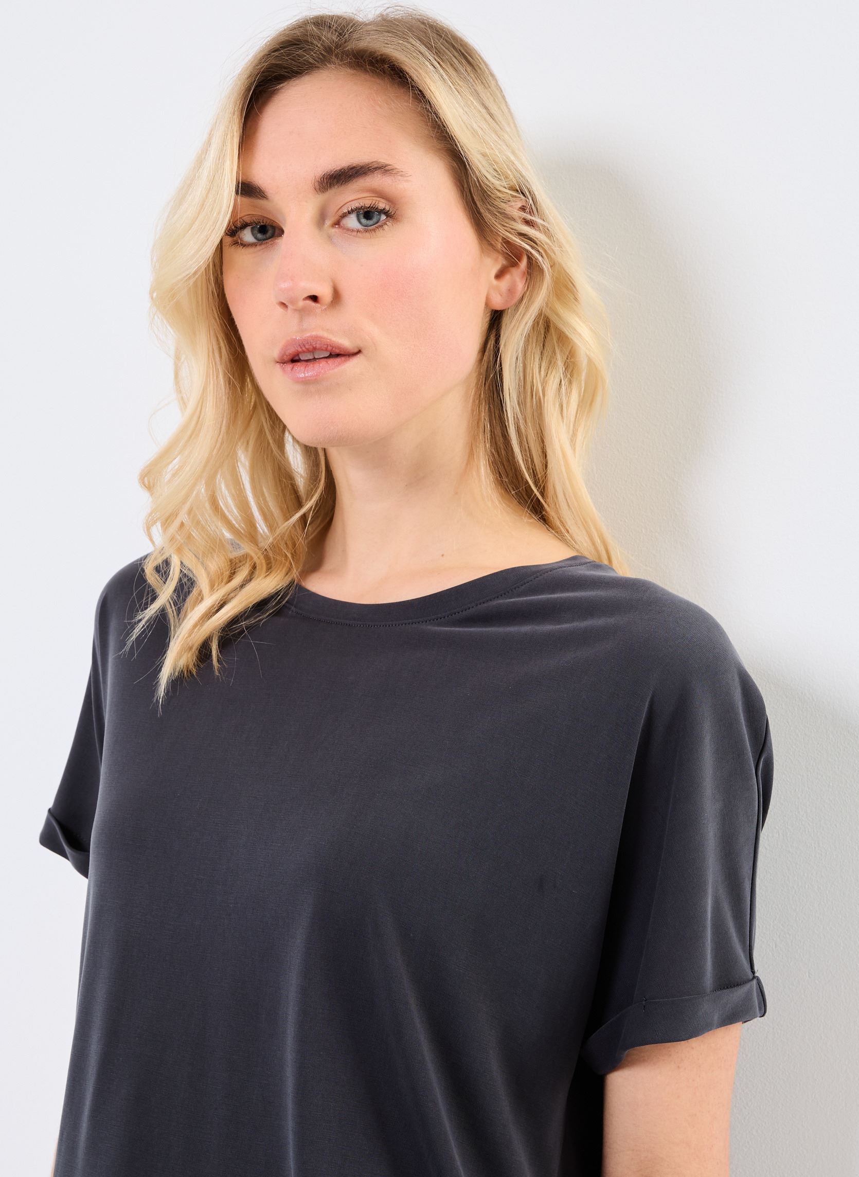 Tee-shirts manches courtes Parma femme gris Grace & Mila Tee-shirts manches courtes Parma femme gris ANTHRACITE