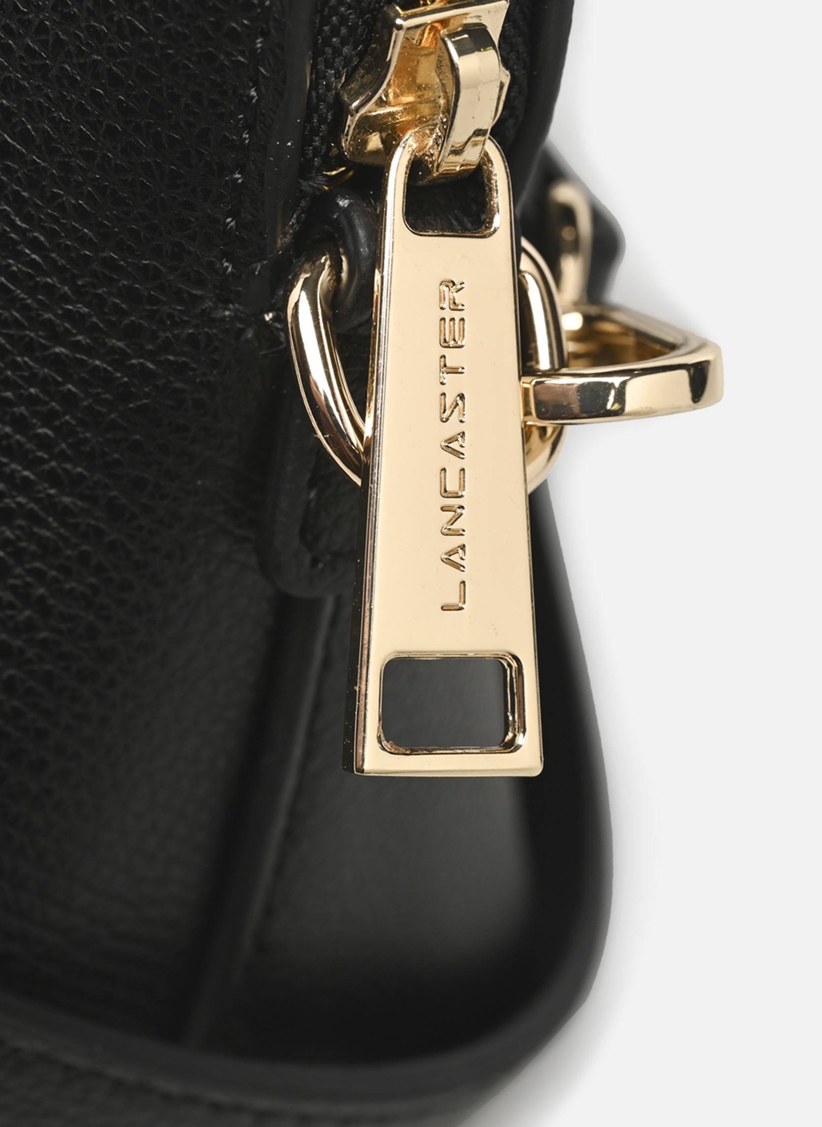 Sacs à main Sac demi lune Zippé S Sierra Jia femme noir Lancaster Sacs à main Sac demi lune Zippé S Sierra Jia femme noir NOIR