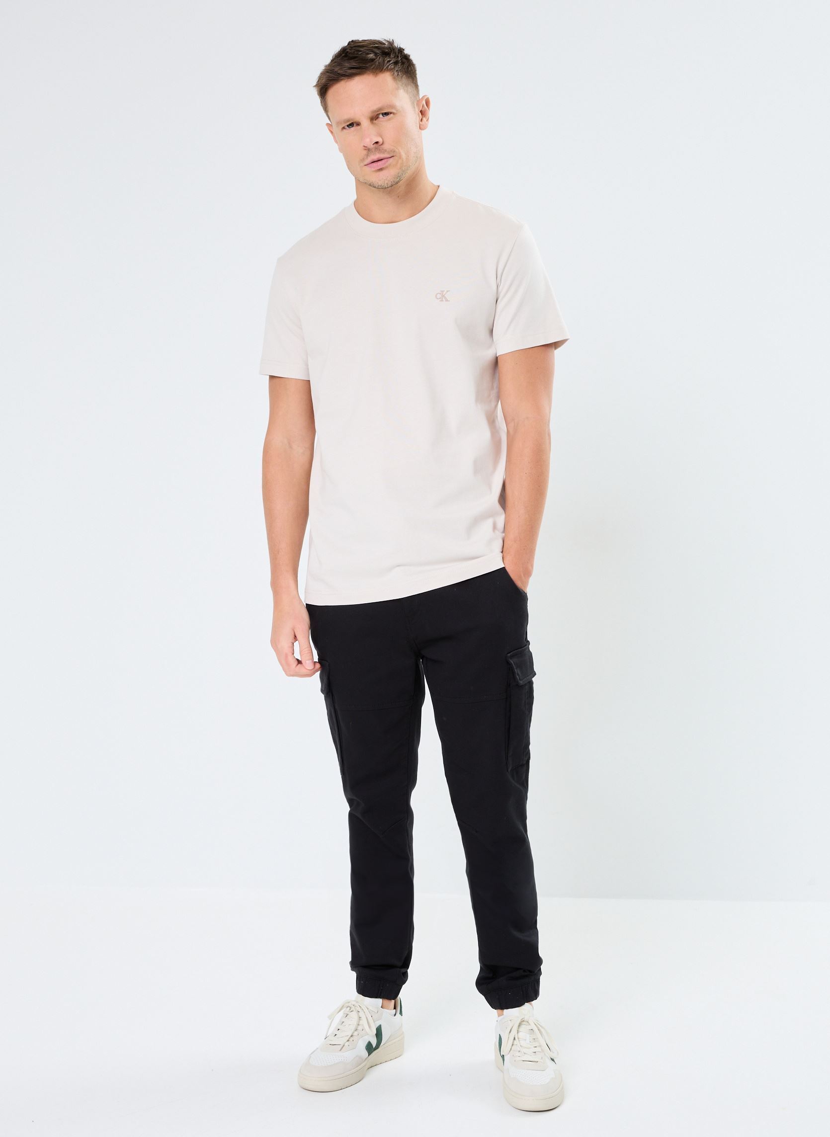 Kurzarm-T-Shirts Heavy Regular Tee J30J326683 herren grau Calvin Klein Jeans Kurzarm-T-Shirts Heavy Regular Tee J30J326683 herren grau MOONBEAM