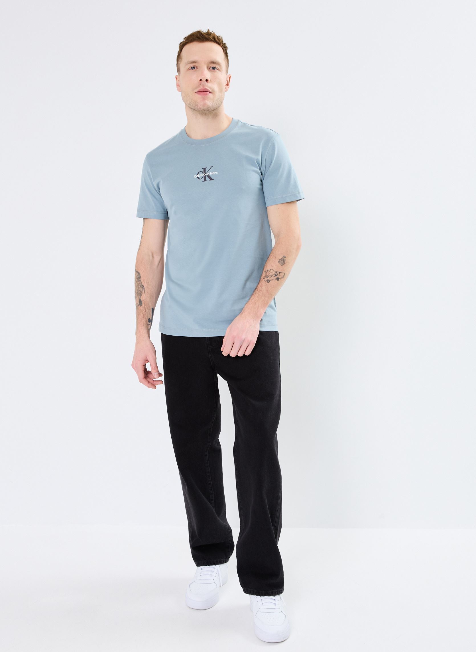 Kurzarm-T-Shirts Monologo Tee J30J325649 herren grau Calvin Klein Jeans Kurzarm-T-Shirts Monologo Tee J30J325649 herren grau LEAD