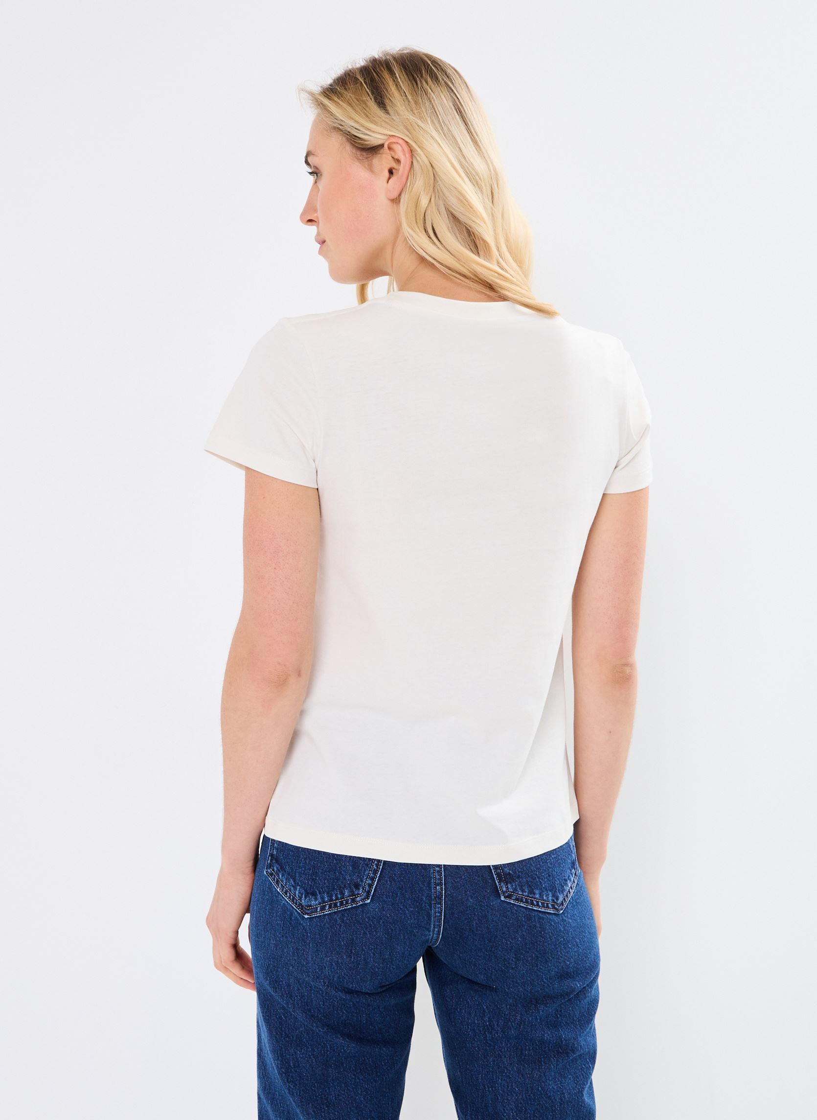 T-shirts met korte mouwen Gradient Ck Slim Tee J20J224982 dames wit Calvin Klein Jeans T-shirts met korte mouwen Gradient Ck Slim Tee J20J224982 dames wit IVORY