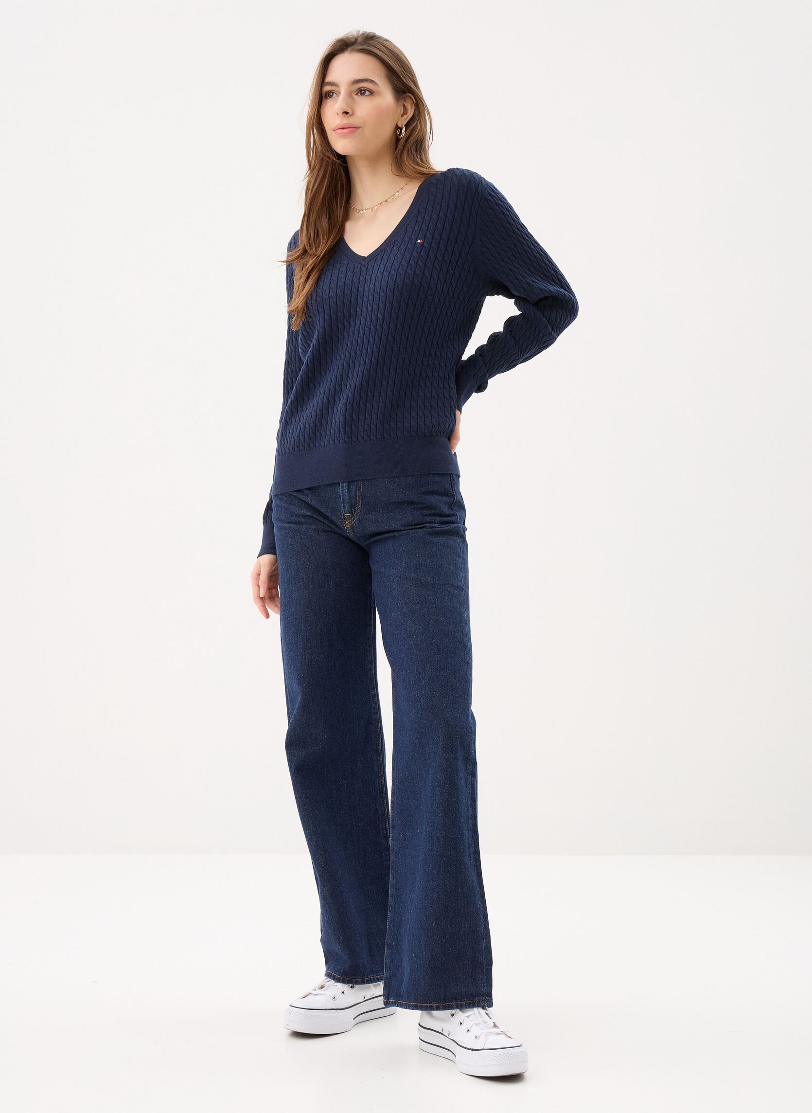 Pulls Co Cable Fine Gg V-N WW0WW44987 femme bleu Tommy Hilfiger Pulls Co Cable Fine Gg V-N WW0WW44987 femme bleu DARK NIGHT NAVY
