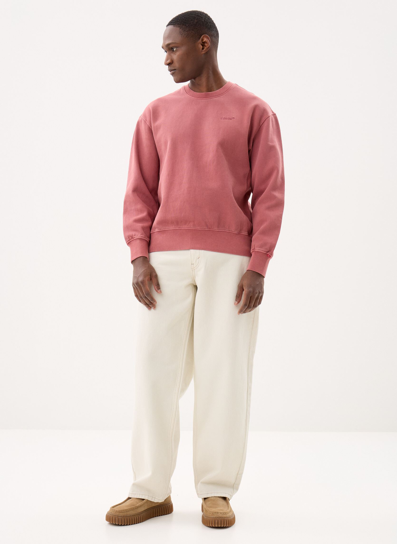 Sweatshirts AUTHENTIC CREW heren paars Levi's Sweatshirts AUTHENTIC CREW heren paars Garment Dye Roan Rouge