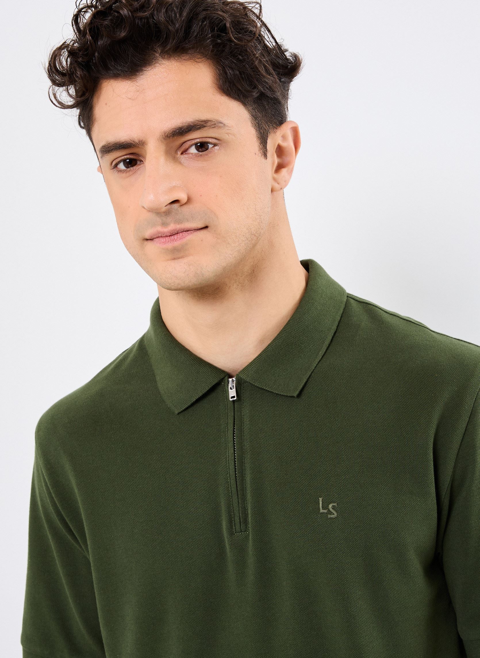 Kurzarm-Poloshirts ZIP POLO herren grün Levi's Kurzarm-Poloshirts ZIP POLO herren grün Kombu Green