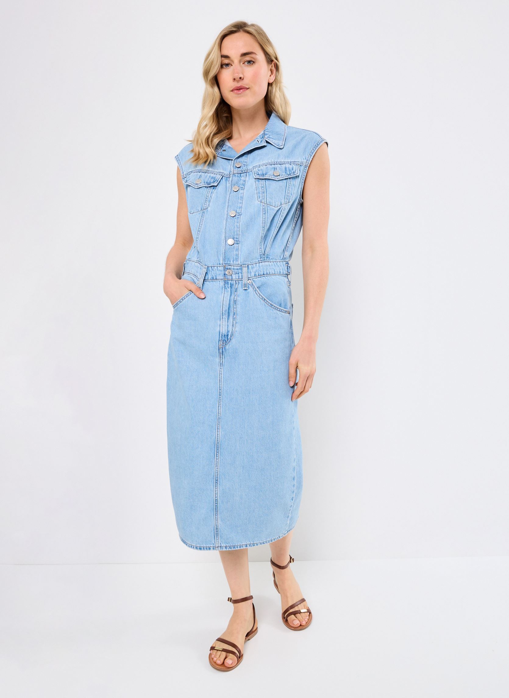 Levi's