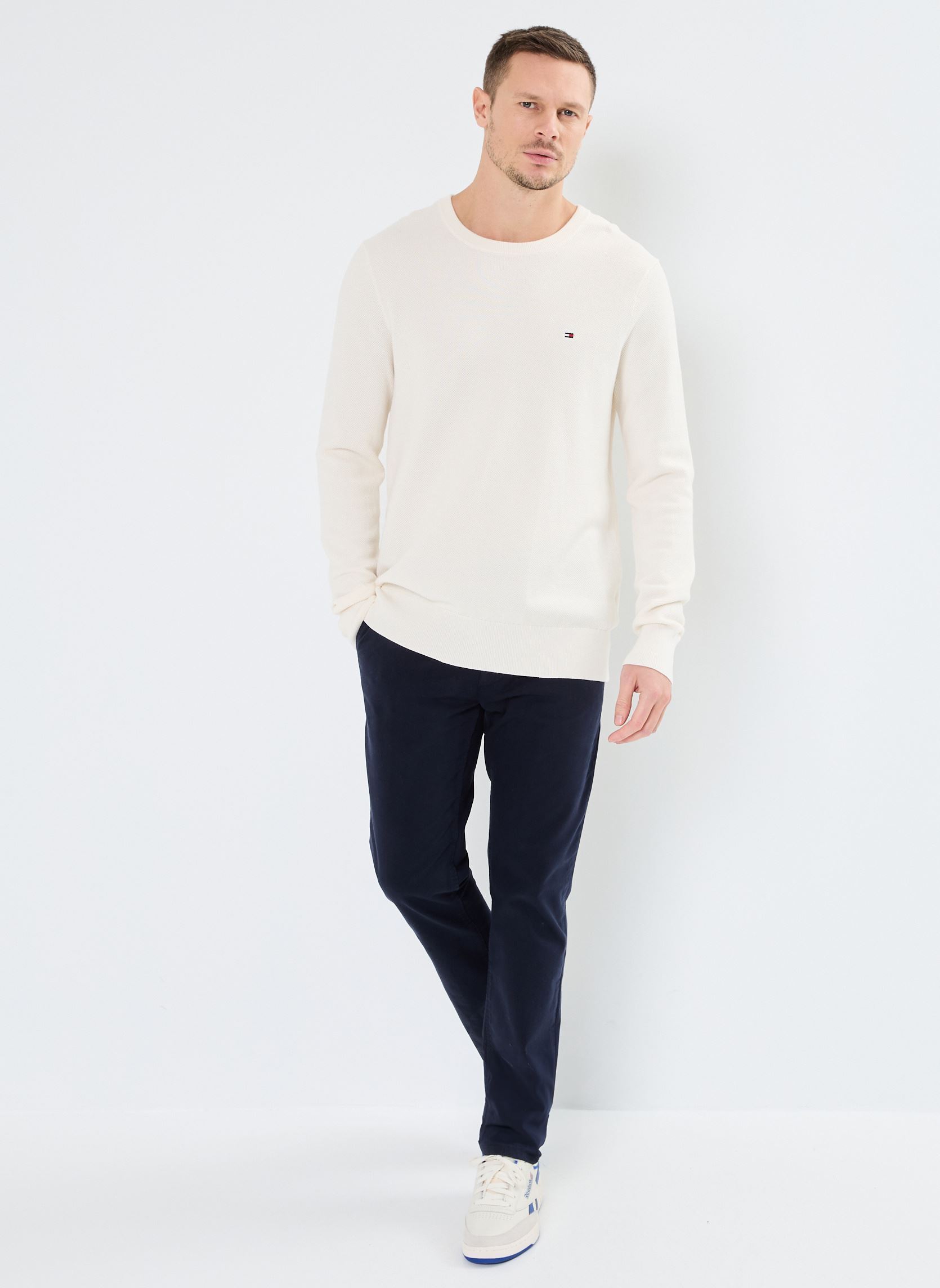 Pulls Essential Structure MW0MW36347 homme blanc Tommy Hilfiger Pulls Essential Structure MW0MW36347 homme blanc IVORY PETAL