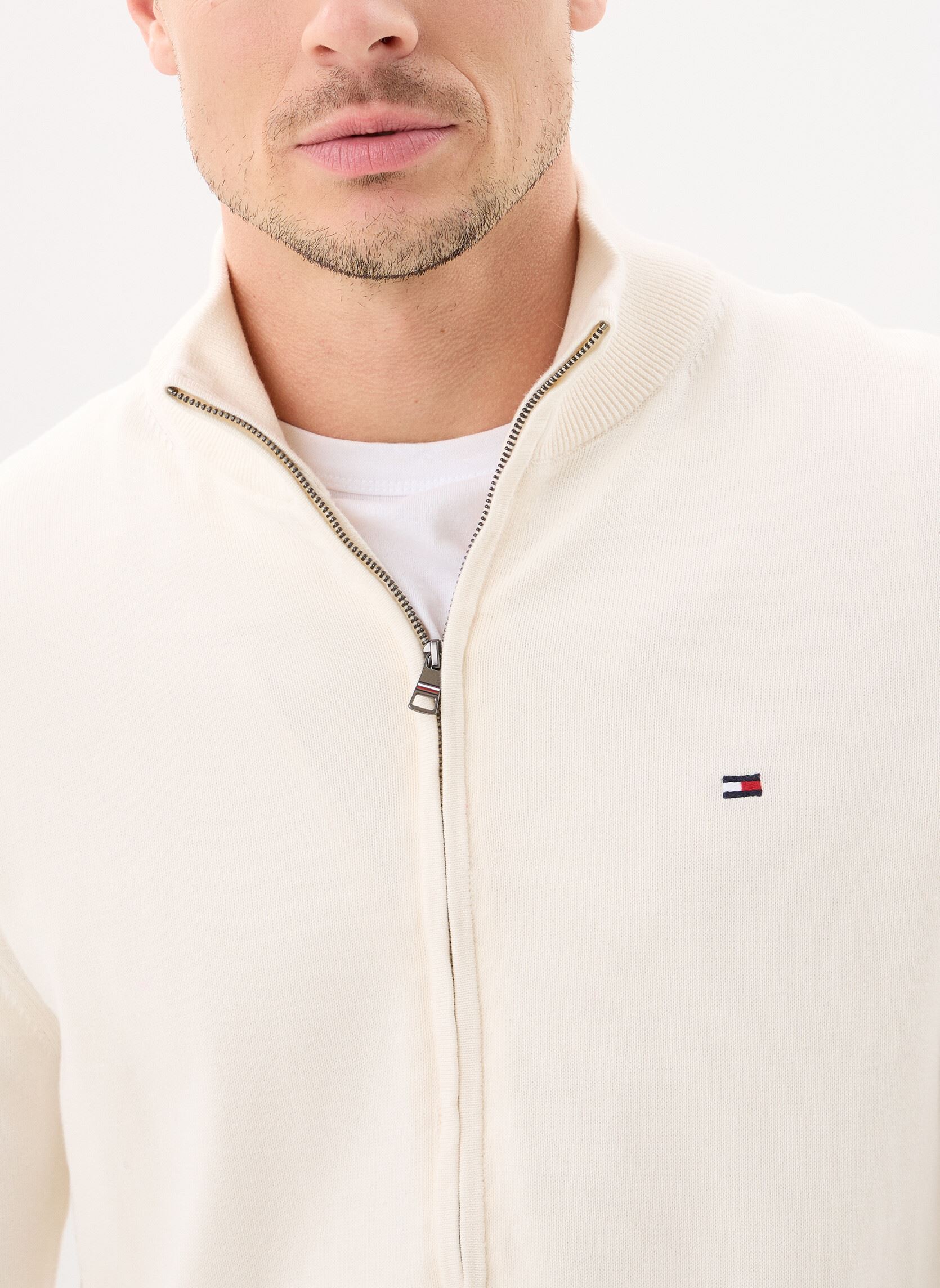 Pulls Essential Cotton Zip MW0MW36517 homme blanc Tommy Hilfiger Pulls Essential Cotton Zip MW0MW36517 homme blanc IVORY PETAL