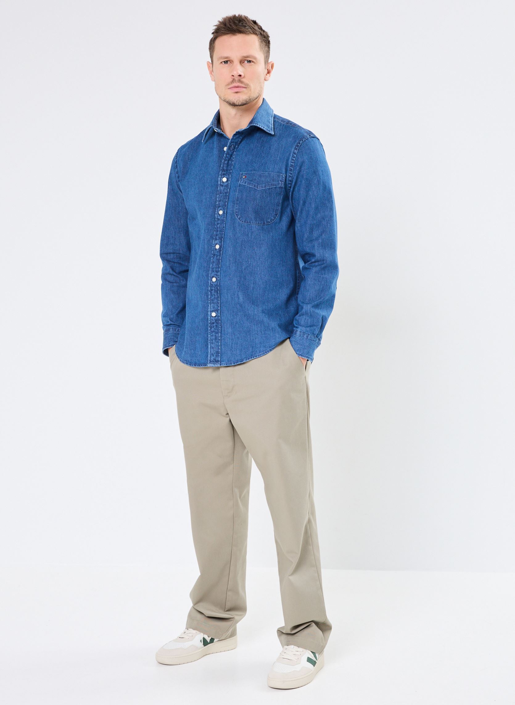 Chemises Denim Rf Shirt MW0MW37581 homme bleu Tommy Hilfiger Chemises Denim Rf Shirt MW0MW37581 homme bleu DARK BLUE DENIM