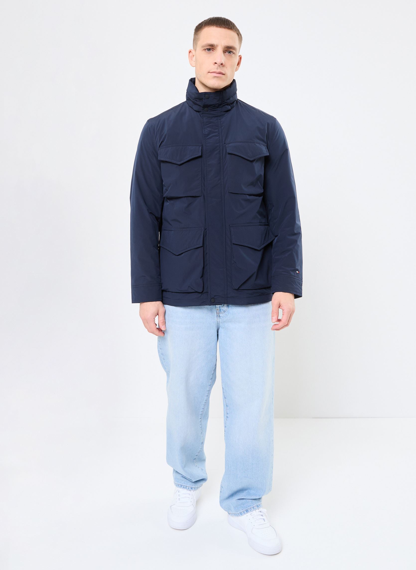 Vestes Lw Packable Field Ja MW0MW37632 homme bleu Tommy Hilfiger Vestes Lw Packable Field Ja MW0MW37632 homme bleu DESERT SKY