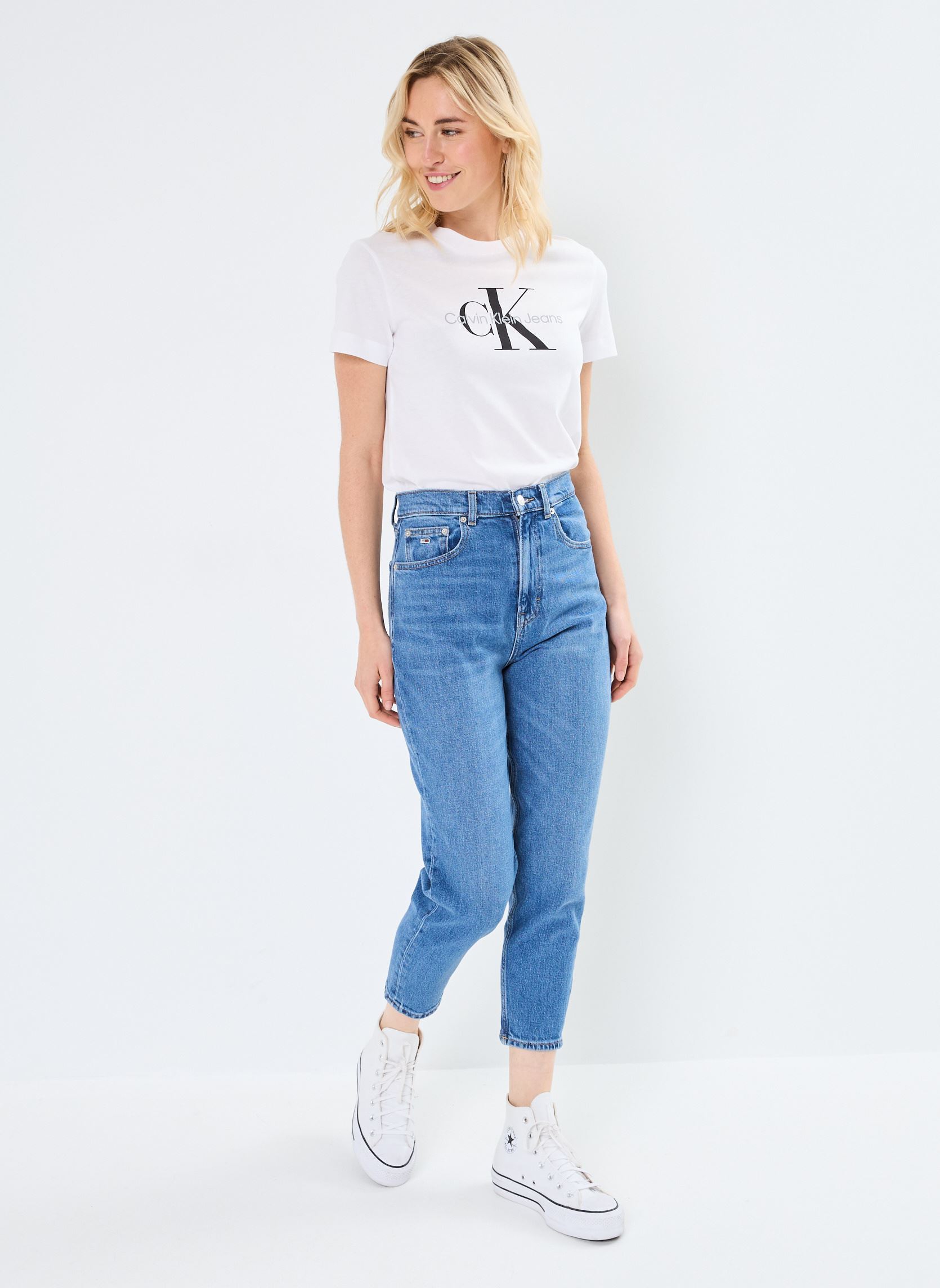 Wijde jeans / Flared Jeans Mom Jean Uh Tpr Ch01 DW0DW19245 dames blauw Tommy Jeans Wijde jeans / Flared Jeans Mom Jean Uh Tpr Ch01 DW0DW19245 dames blauw DENIM MEDIUM
