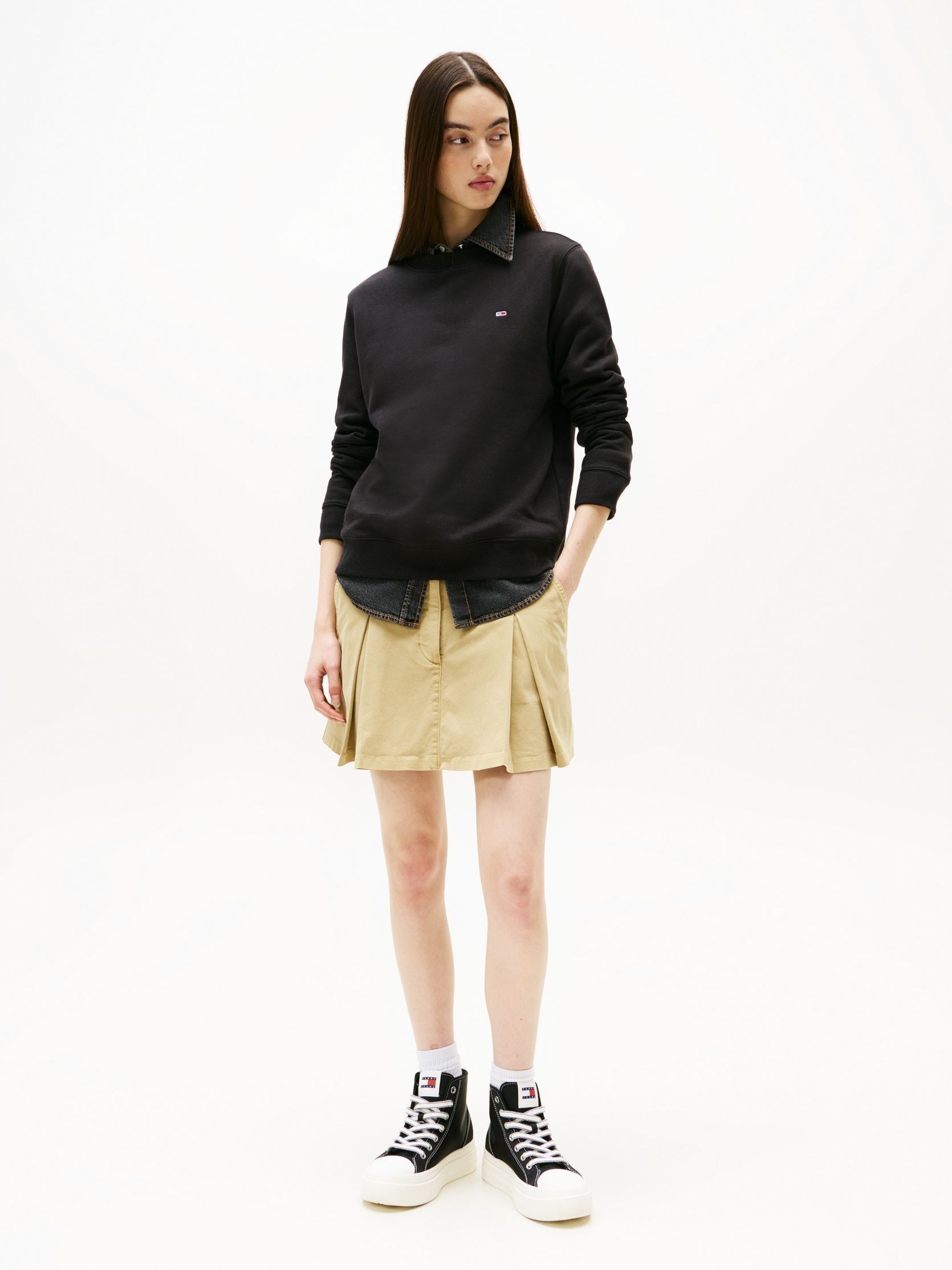 Sweatshirts Tjw Reg S Flag Crew DW0DW19959 femme noir Tommy Jeans Sweatshirts Tjw Reg S Flag Crew DW0DW19959 femme noir Black