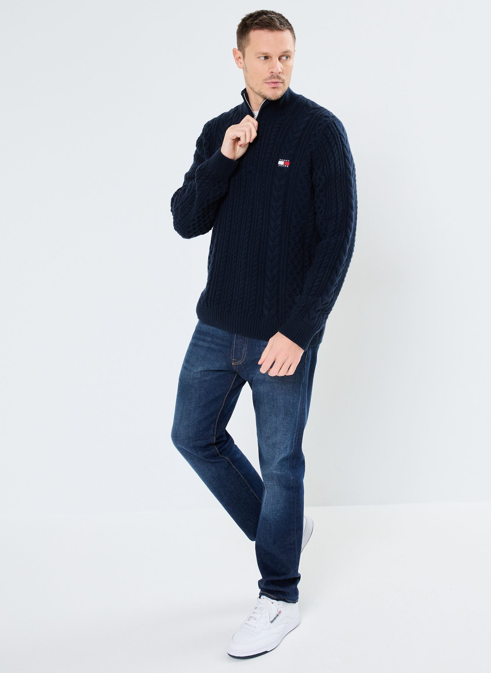 Pulls Tjm Reg Cable S Flag DM0DM20301 homme bleu Tommy Jeans Pulls Tjm Reg Cable S Flag DM0DM20301 homme bleu DARK NIGHT NAVY