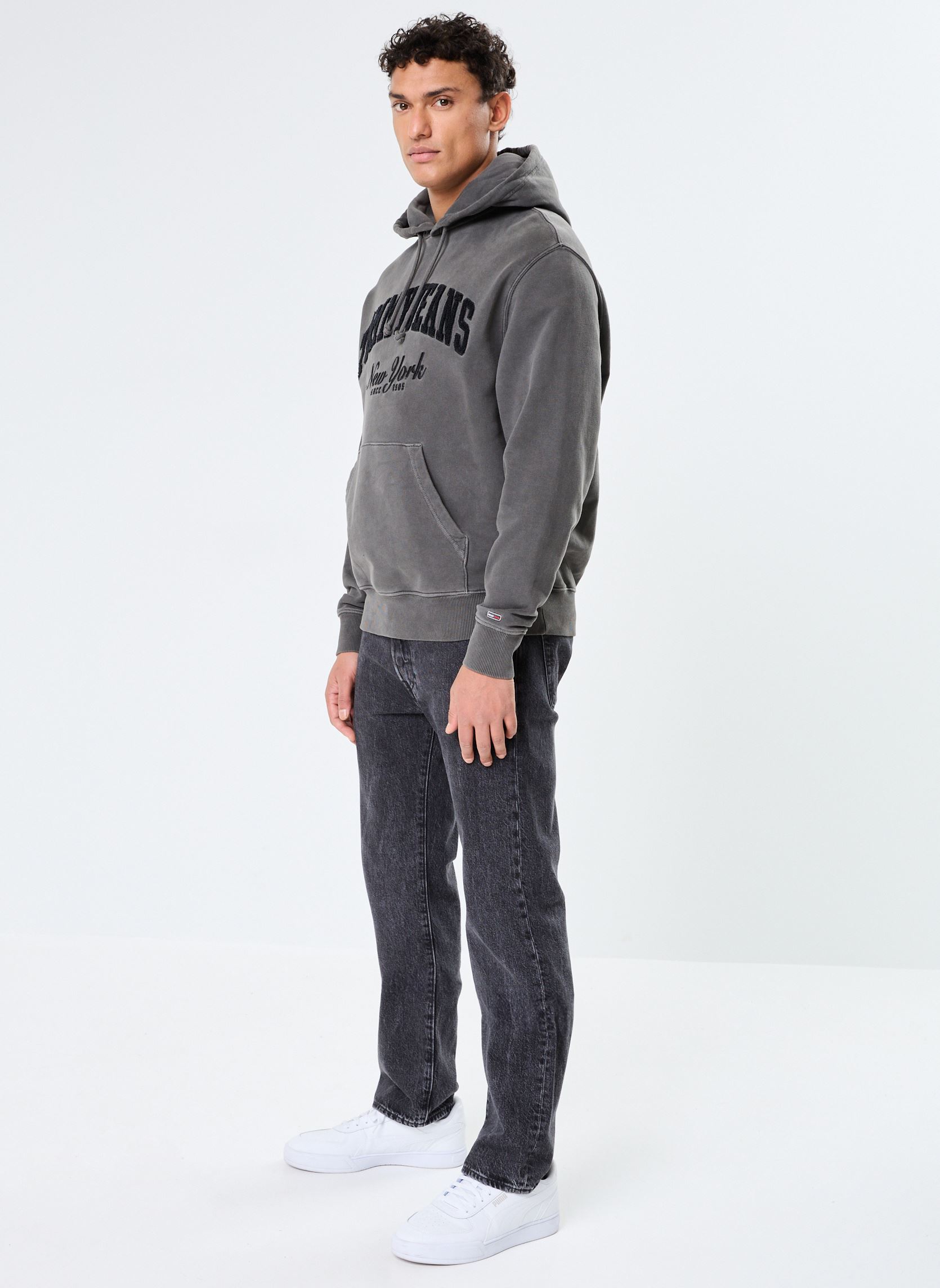Kapuzenpullover Tjm Rlx Vintage Vars DM0DM20263 herren grau Tommy Jeans Kapuzenpullover Tjm Rlx Vintage Vars DM0DM20263 herren grau BLACK