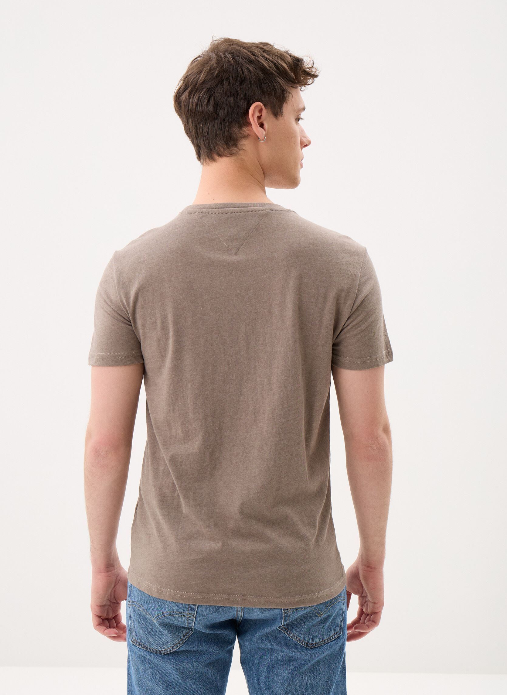 Tee-shirts manches courtes Tjm Xslim Jaspe Htr DM0DM20363 homme beige Tommy Jeans Tee-shirts manches courtes Tjm Xslim Jaspe Htr DM0DM20363 homme beige IVY MINK HTR