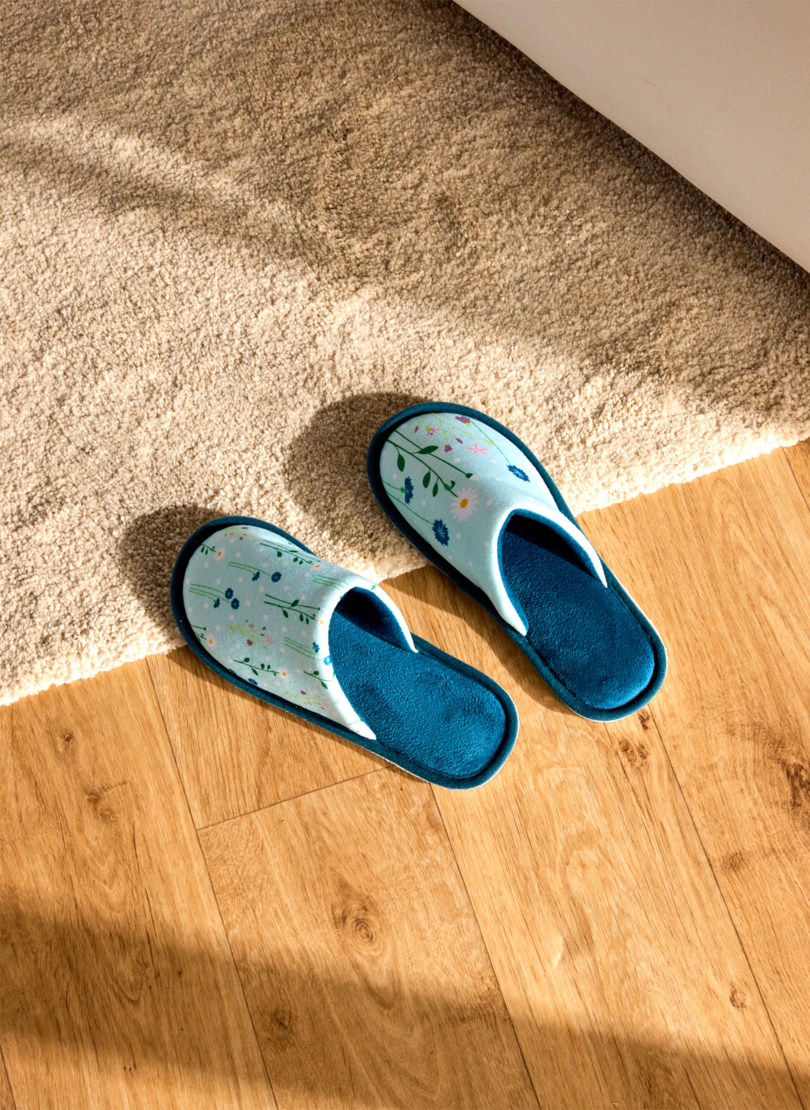 Chaussons Pantoufles Fleurs des Prés femme bleu Dedoles Chaussons Pantoufles Fleurs des Prés femme bleu Bleu