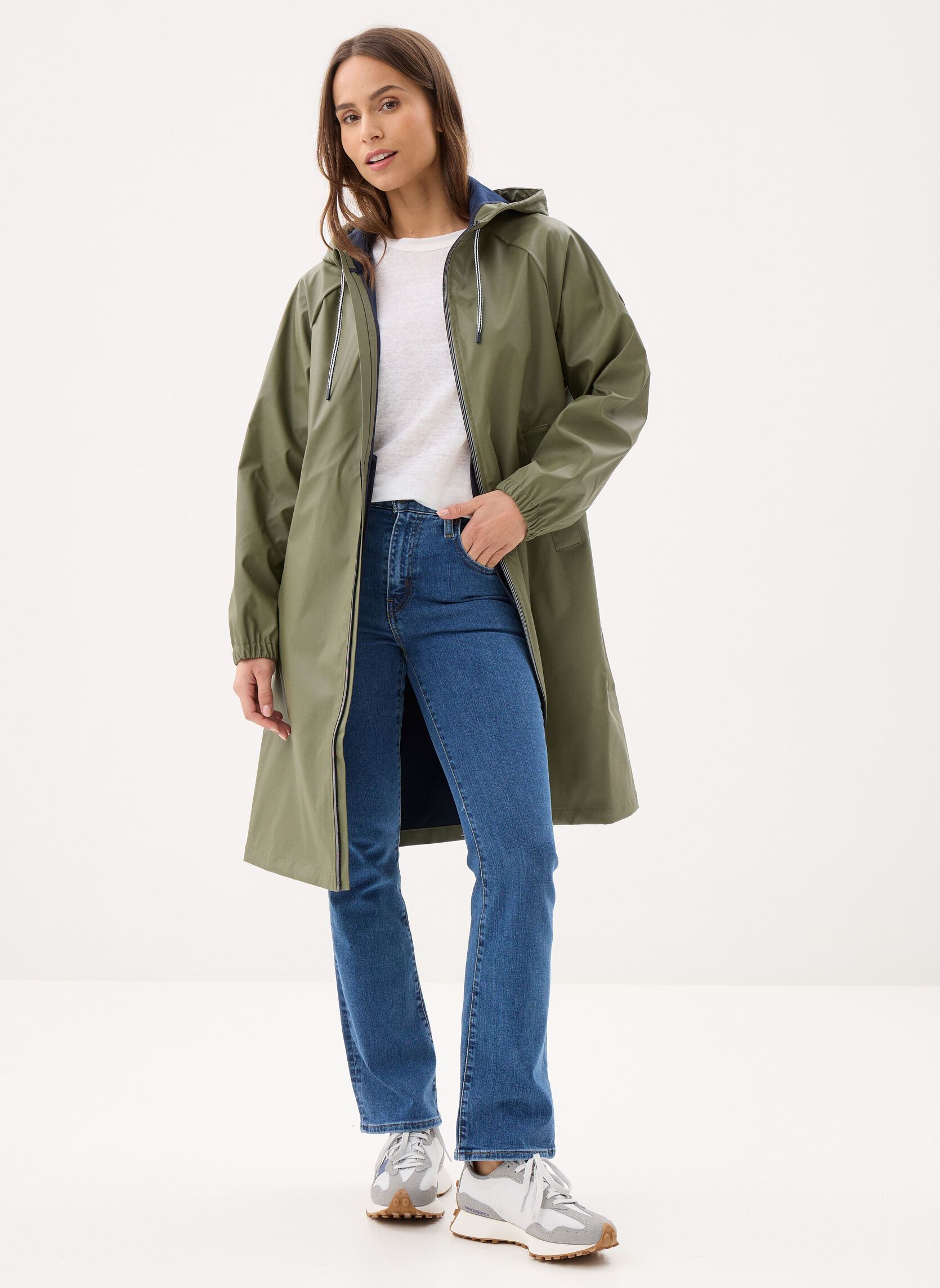 Regenjacken Ciré Long Femme Bicolore damen grün Petit Bateau Regenjacken Ciré Long Femme Bicolore damen grün OLIVINE