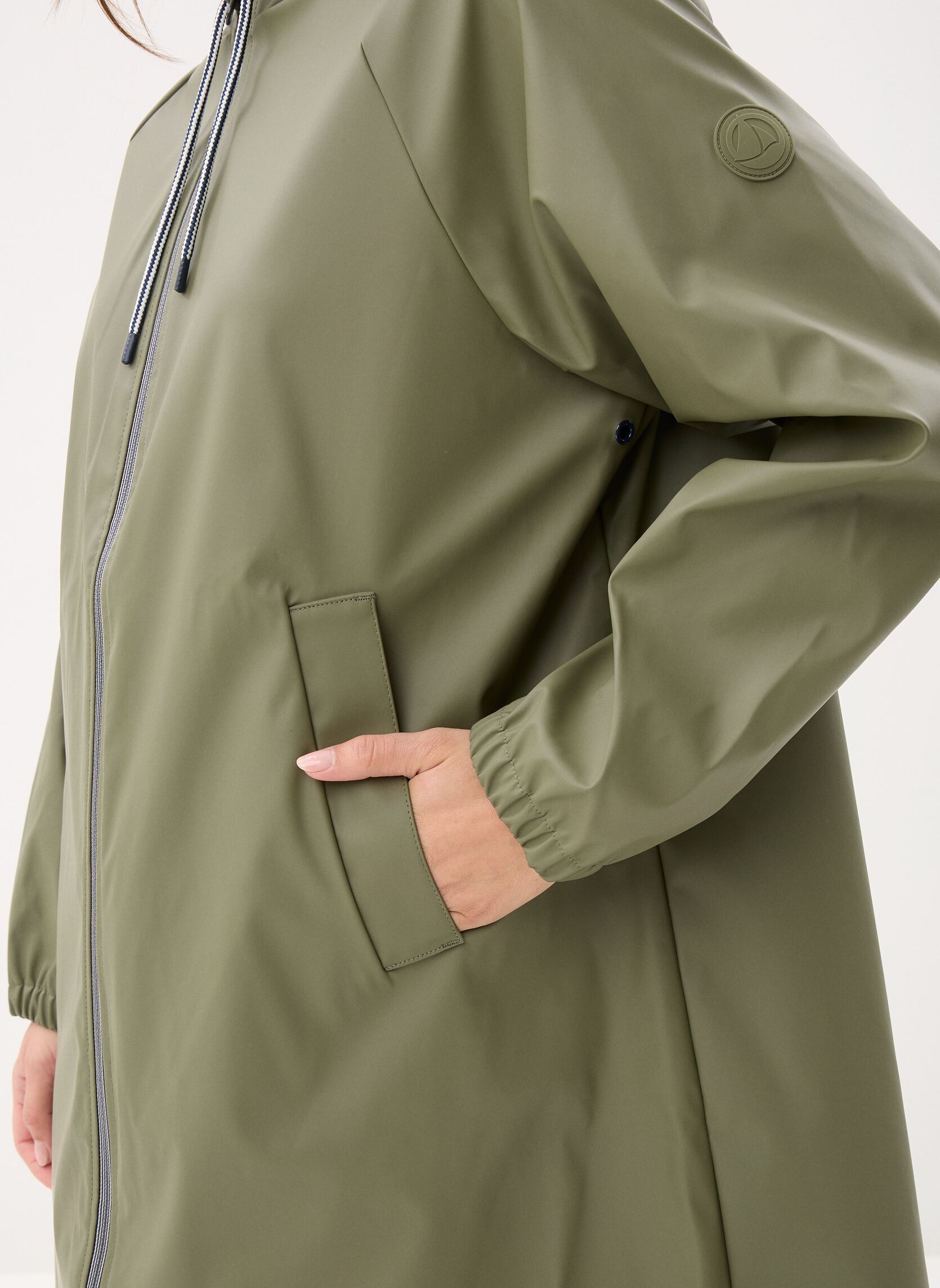 Regenjacken Ciré Long Femme Bicolore damen grün Petit Bateau Regenjacken Ciré Long Femme Bicolore damen grün OLIVINE