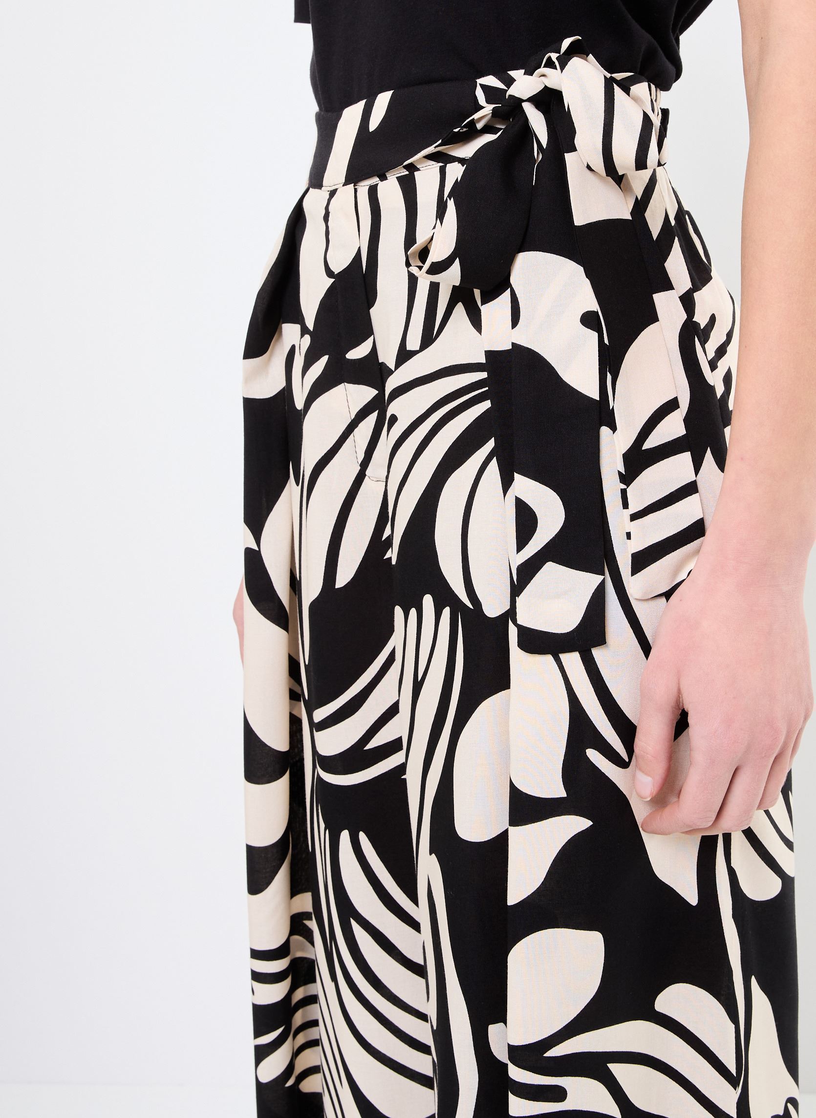 Weite Hosen FJ-PA-SIMBA-T damen schwarz La Fée Maraboutée Weite Hosen FJ-PA-SIMBA-T damen schwarz Noir/ecru