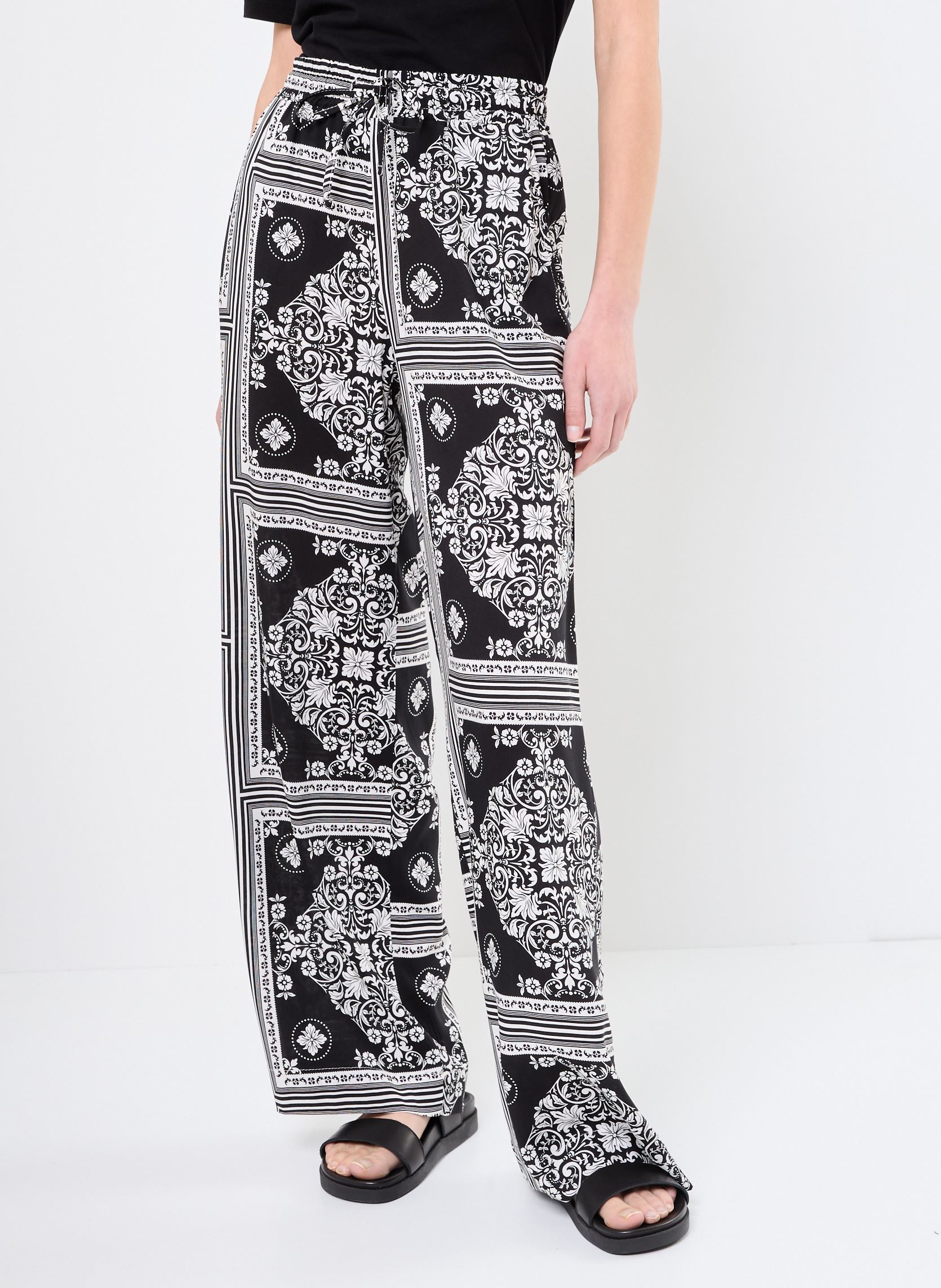 Pantalons larges FJ-PA-BACCHIA-F femme noir La Fée Maraboutée Pantalons larges FJ-PA-BACCHIA-F femme noir Noir