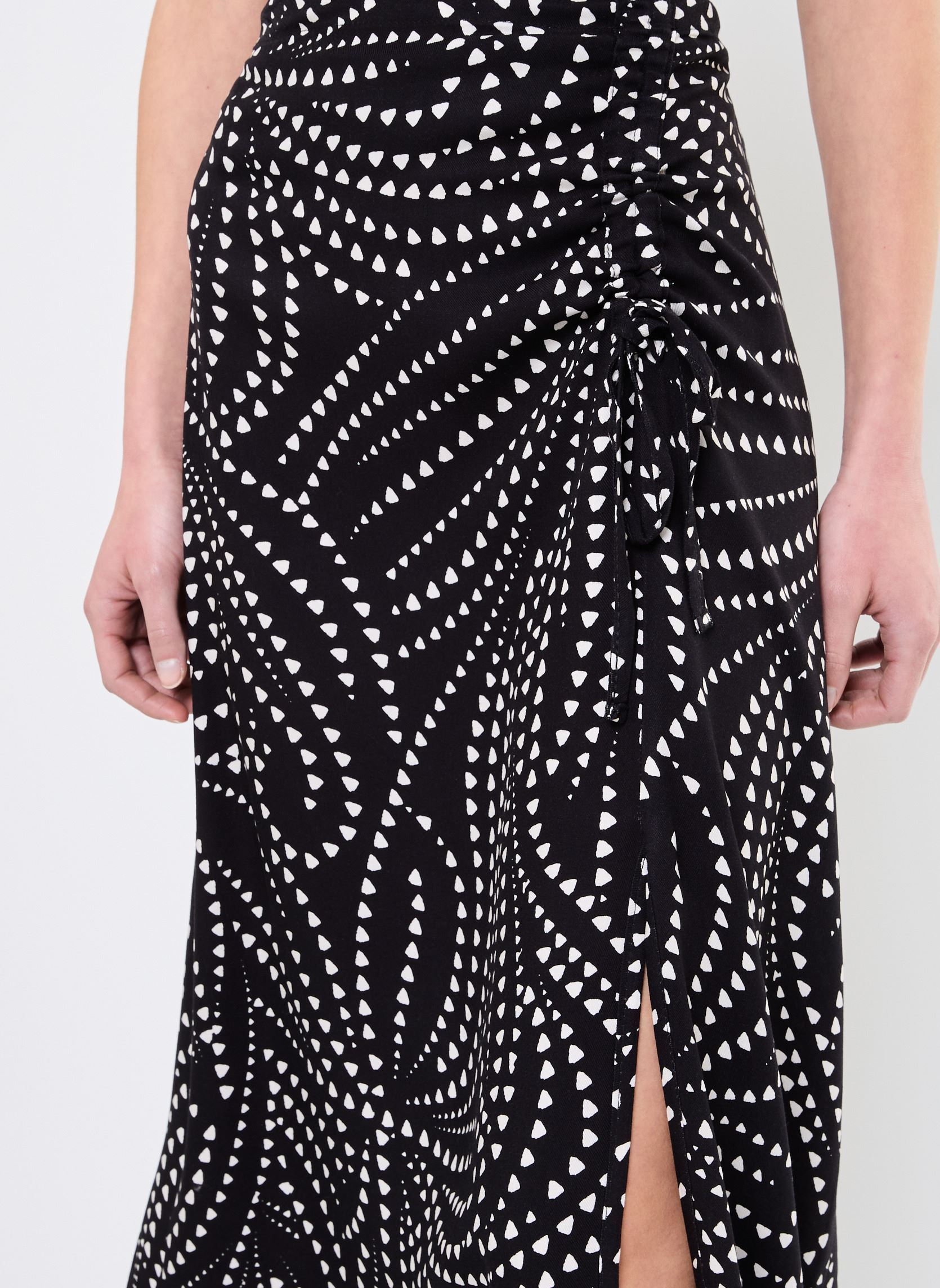 Jupes longues FJ-JU-ZUBLIM-D femme noir La Fée Maraboutée Jupes longues FJ-JU-ZUBLIM-D femme noir Noir/ecru