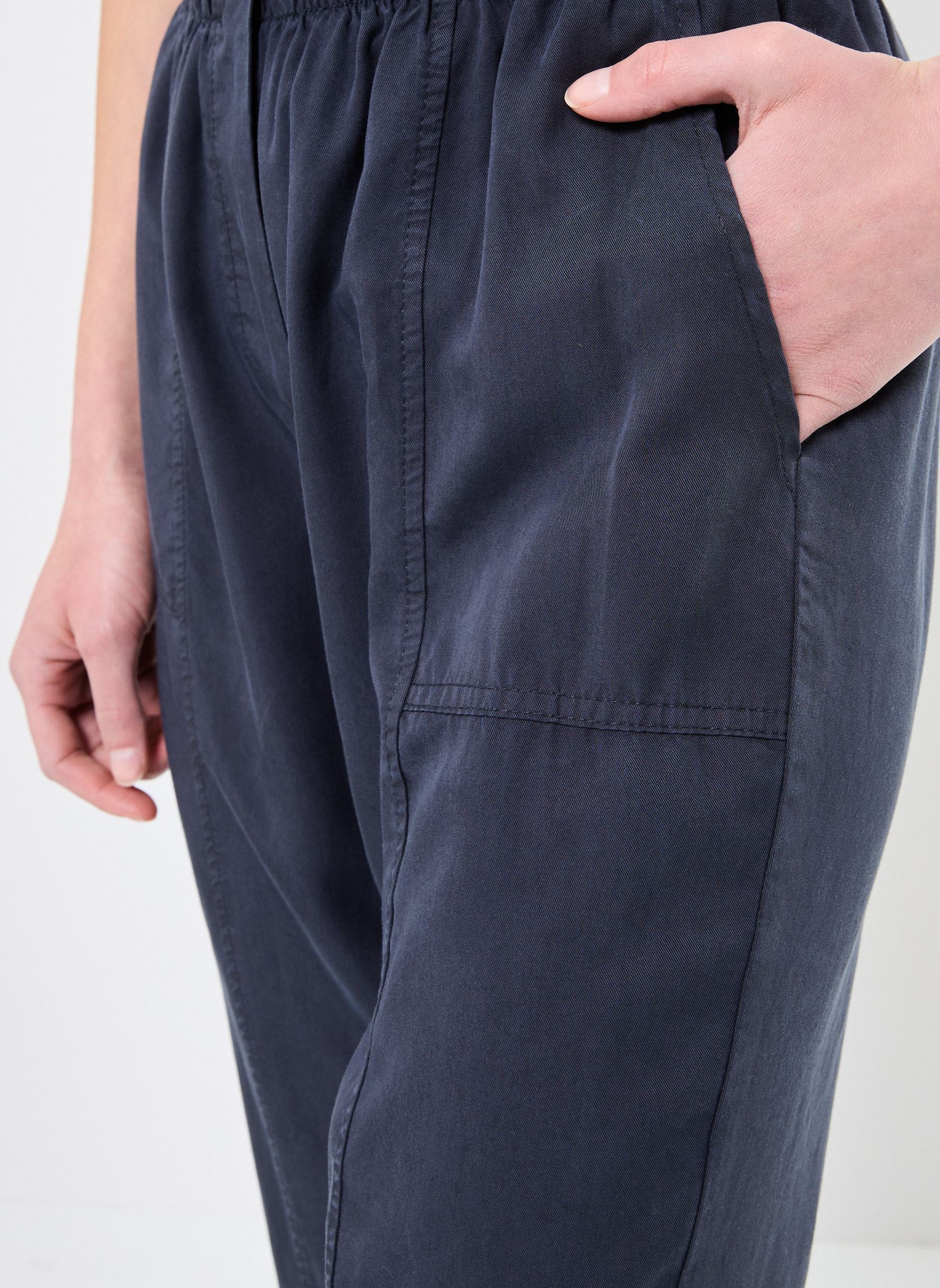 Pantalons droit FJ-PA-DAMILO-L femme bleu La Fée Maraboutée Pantalons droit FJ-PA-DAMILO-L femme bleu Marine