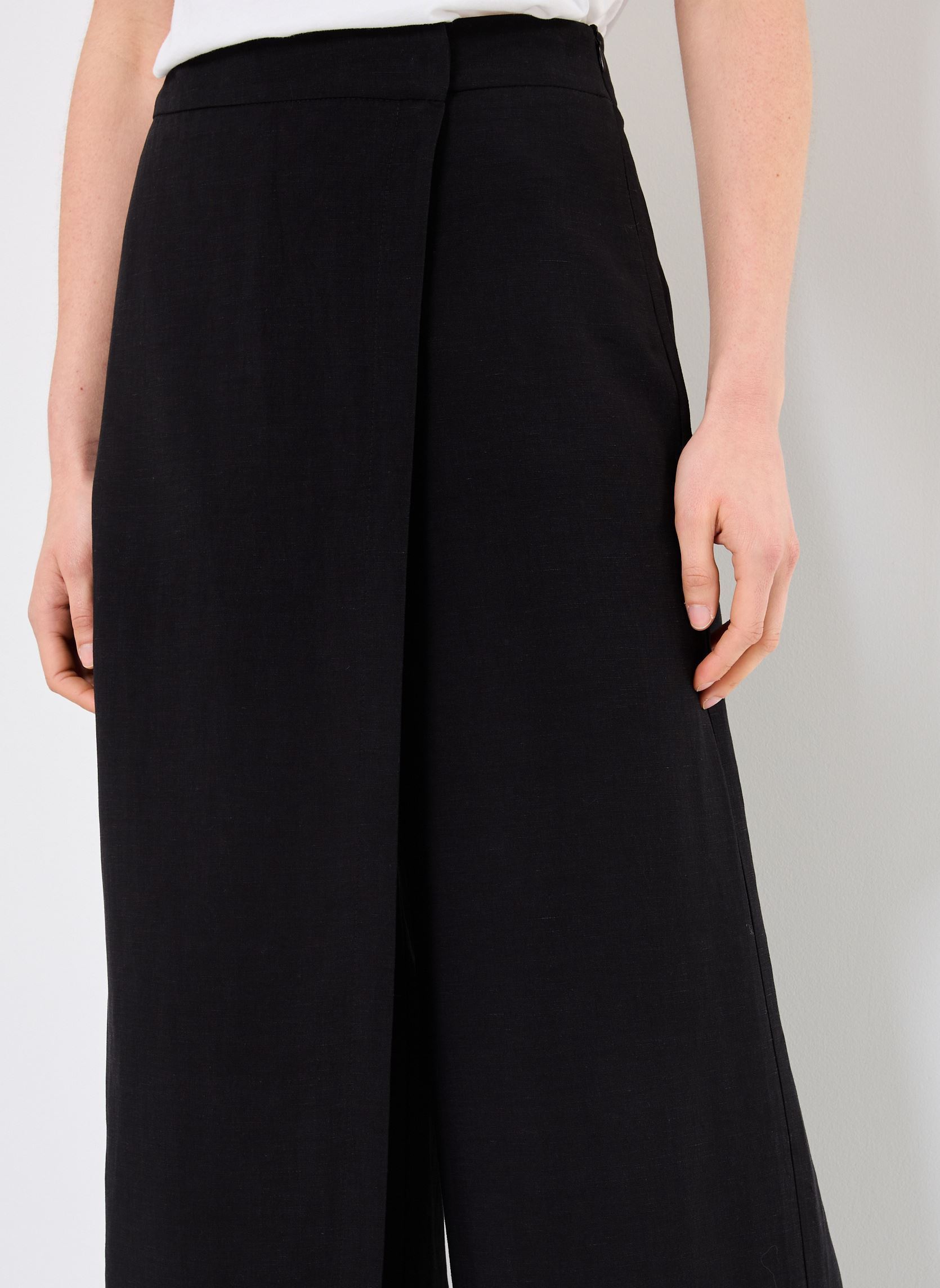 Pantalons larges FJ-PA-DOMINGO-V femme noir La Fée Maraboutée Pantalons larges FJ-PA-DOMINGO-V femme noir Noir