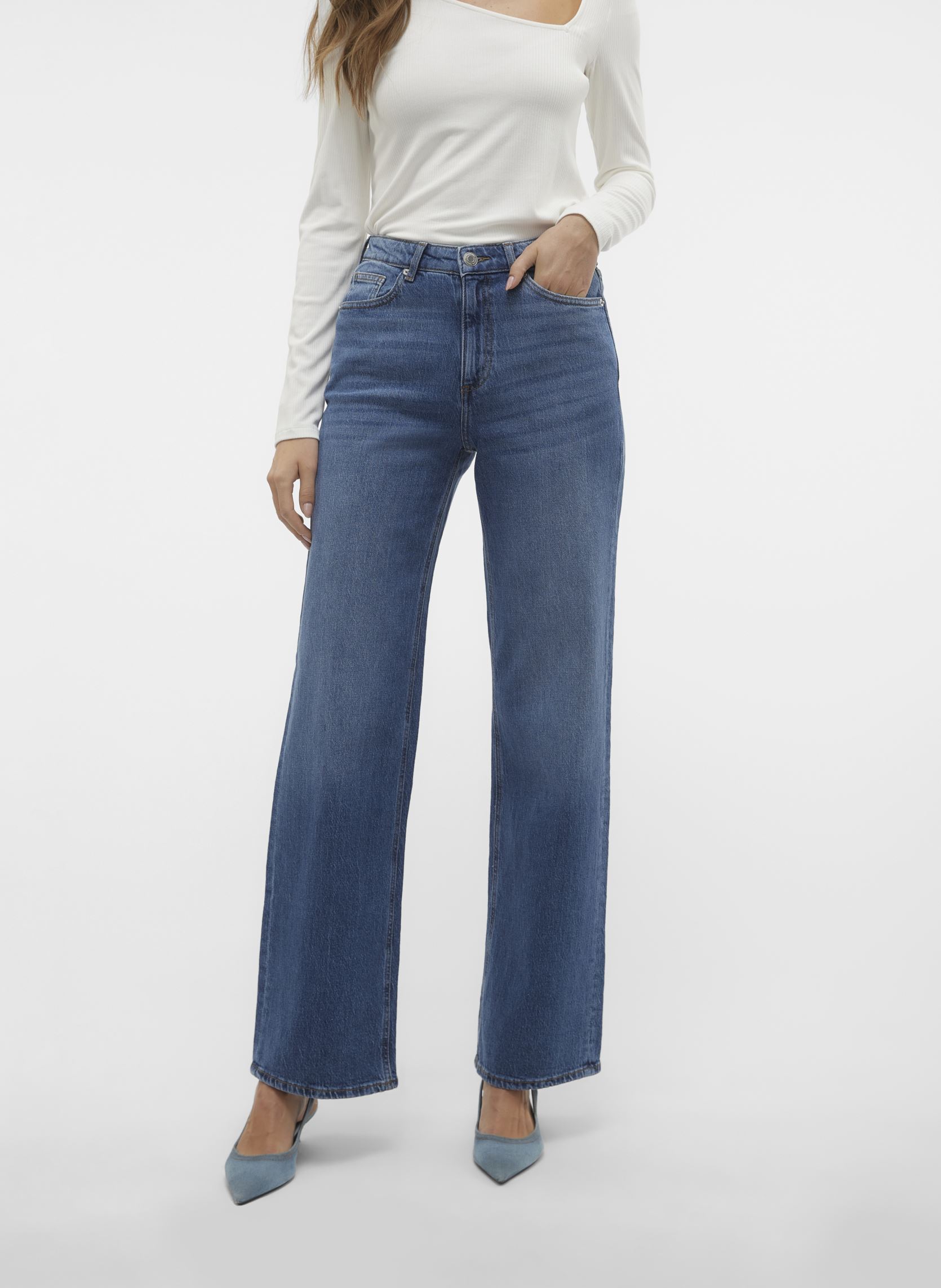 Vêtements Vero Moda VMTESSA HR WIDE JEANS RA380 GA NOOS pour Accessoires