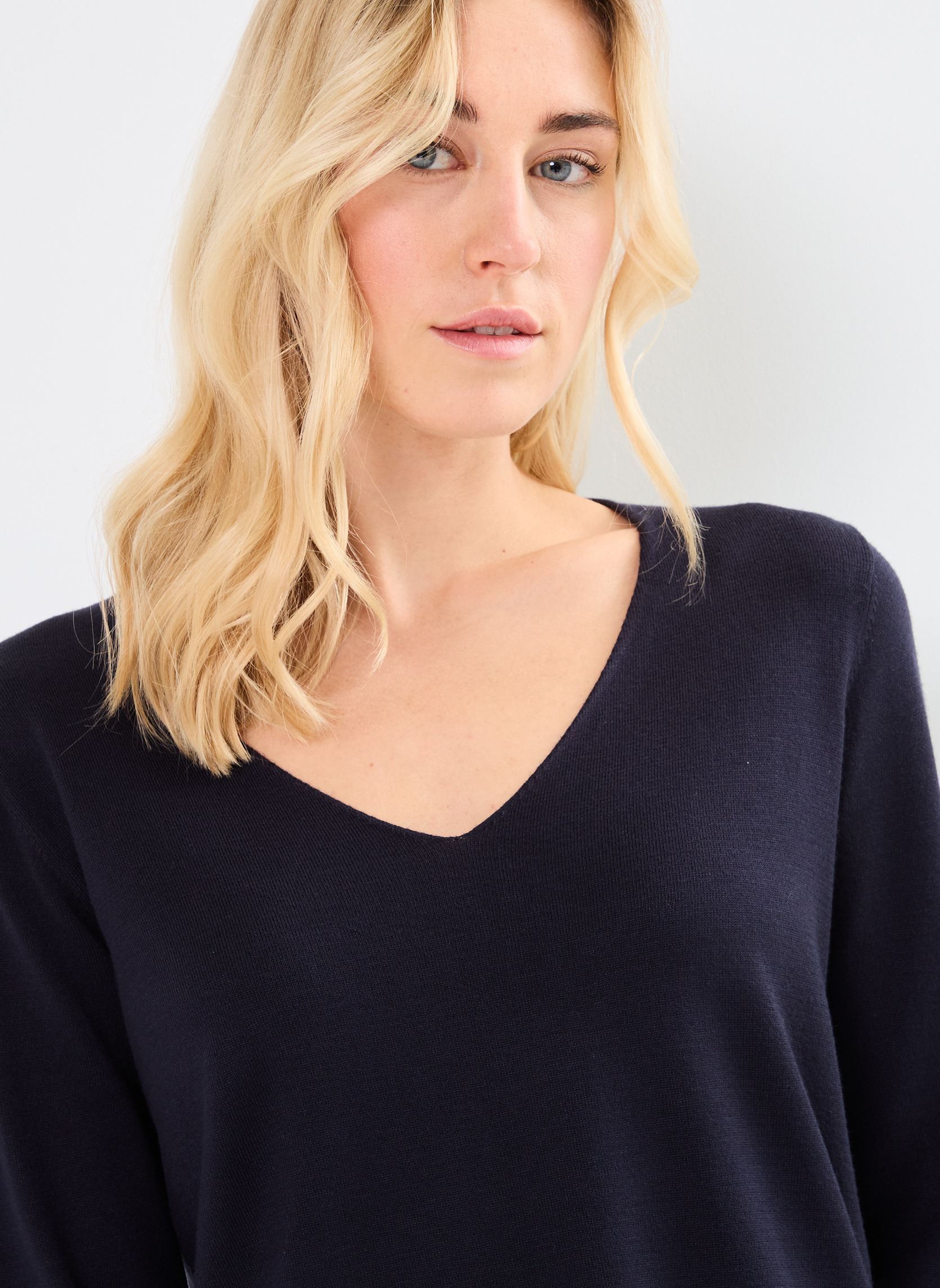 Pulls VMSILJE LS V-NECK PULLOVER GA NOOS femme noir Vero Moda Pulls VMSILJE LS V-NECK PULLOVER GA NOOS femme noir SALUTE